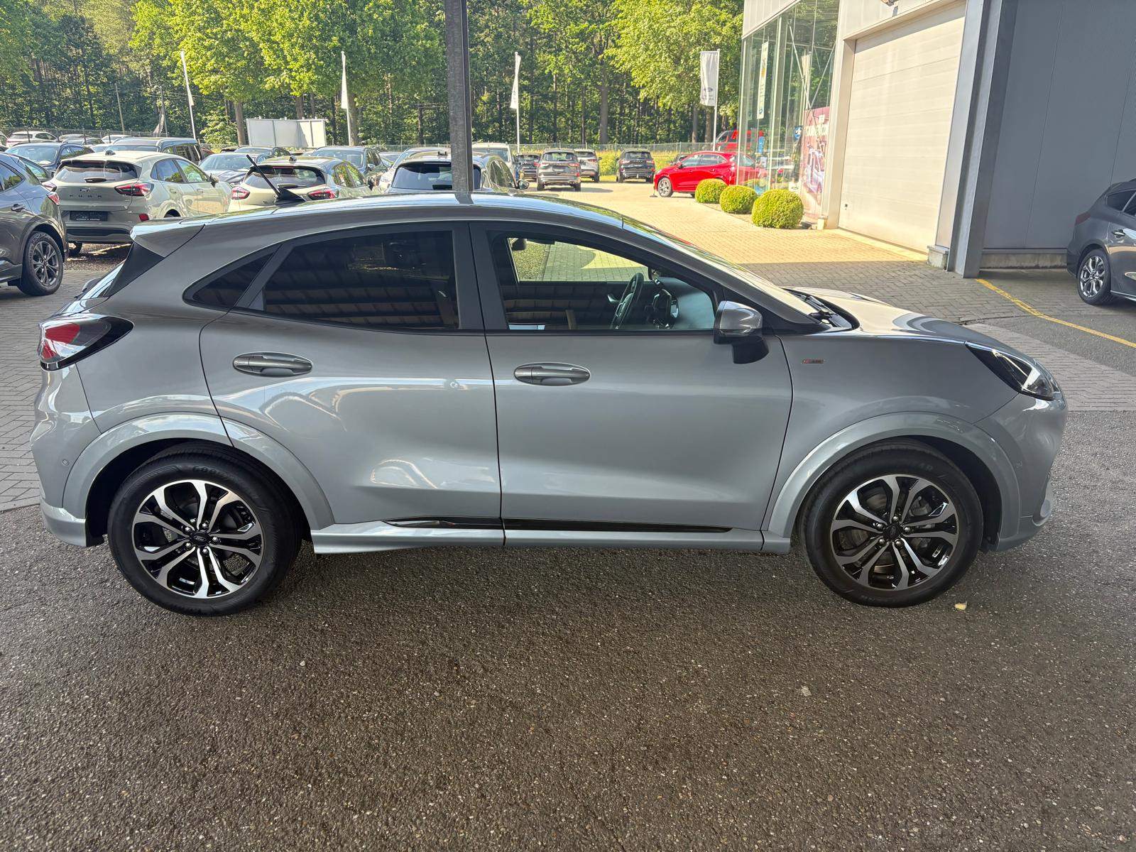 Ford Puma Ecoboost mHEV ST-Line AUT