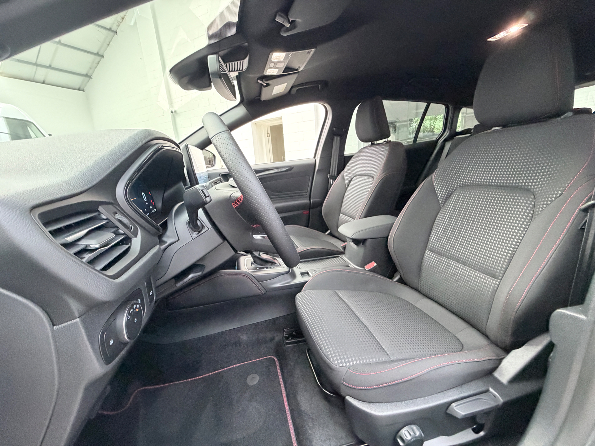 Ford Focus Focus ST-Line X Clipper 1.0 mhev Ecoboost 155PK
