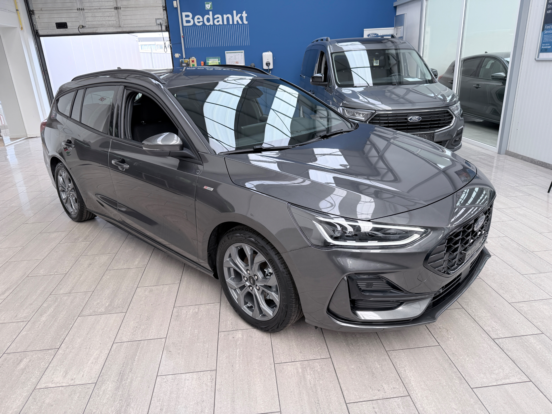 Ford Focus Focus ST-Line X Clipper 1.0 mhev Ecoboost 155PK