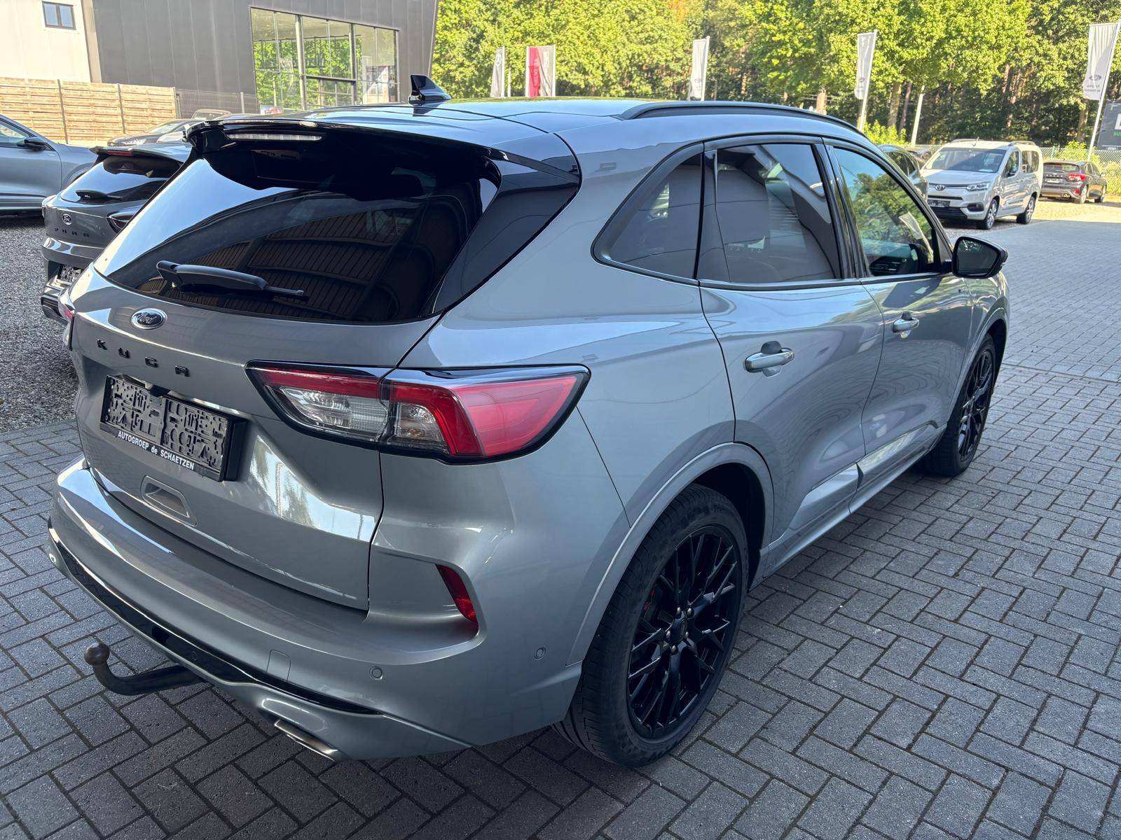 Ford Kuga EcoBoost ST-Line X Black Package