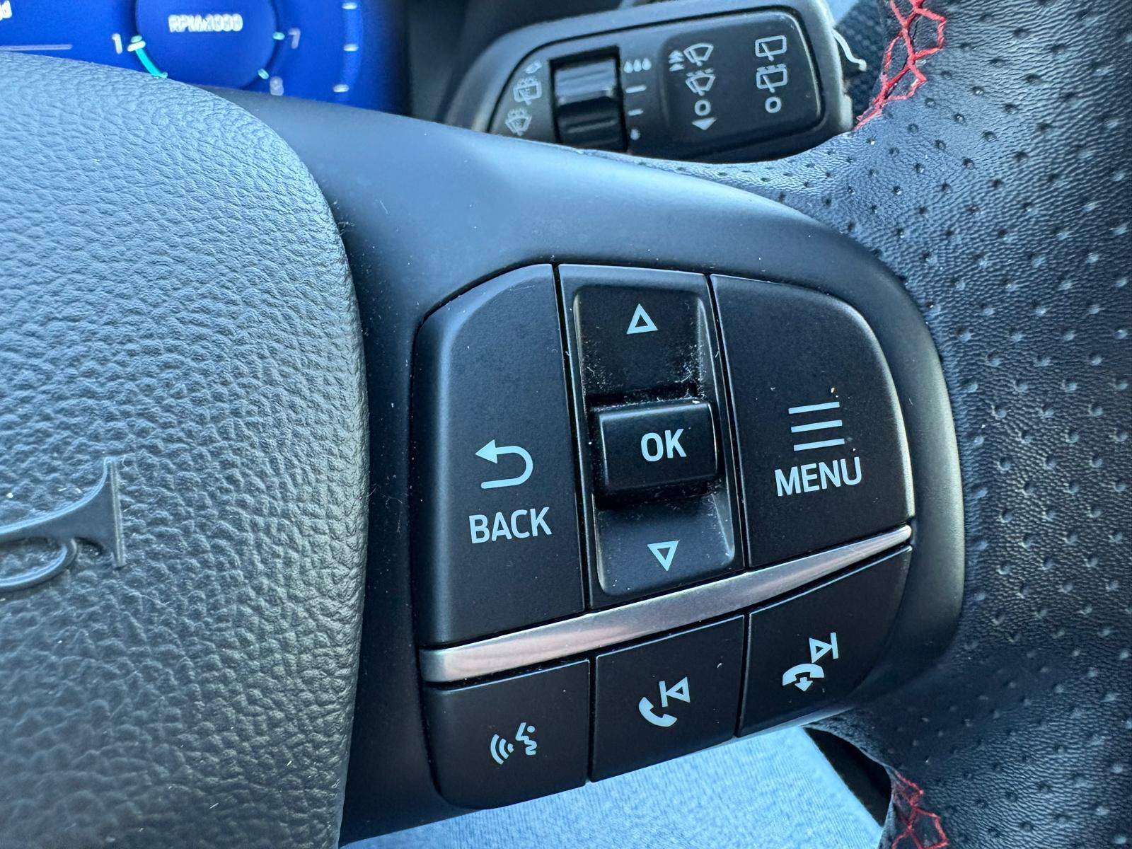 Ford Kuga EcoBoost ST-Line X Black Package