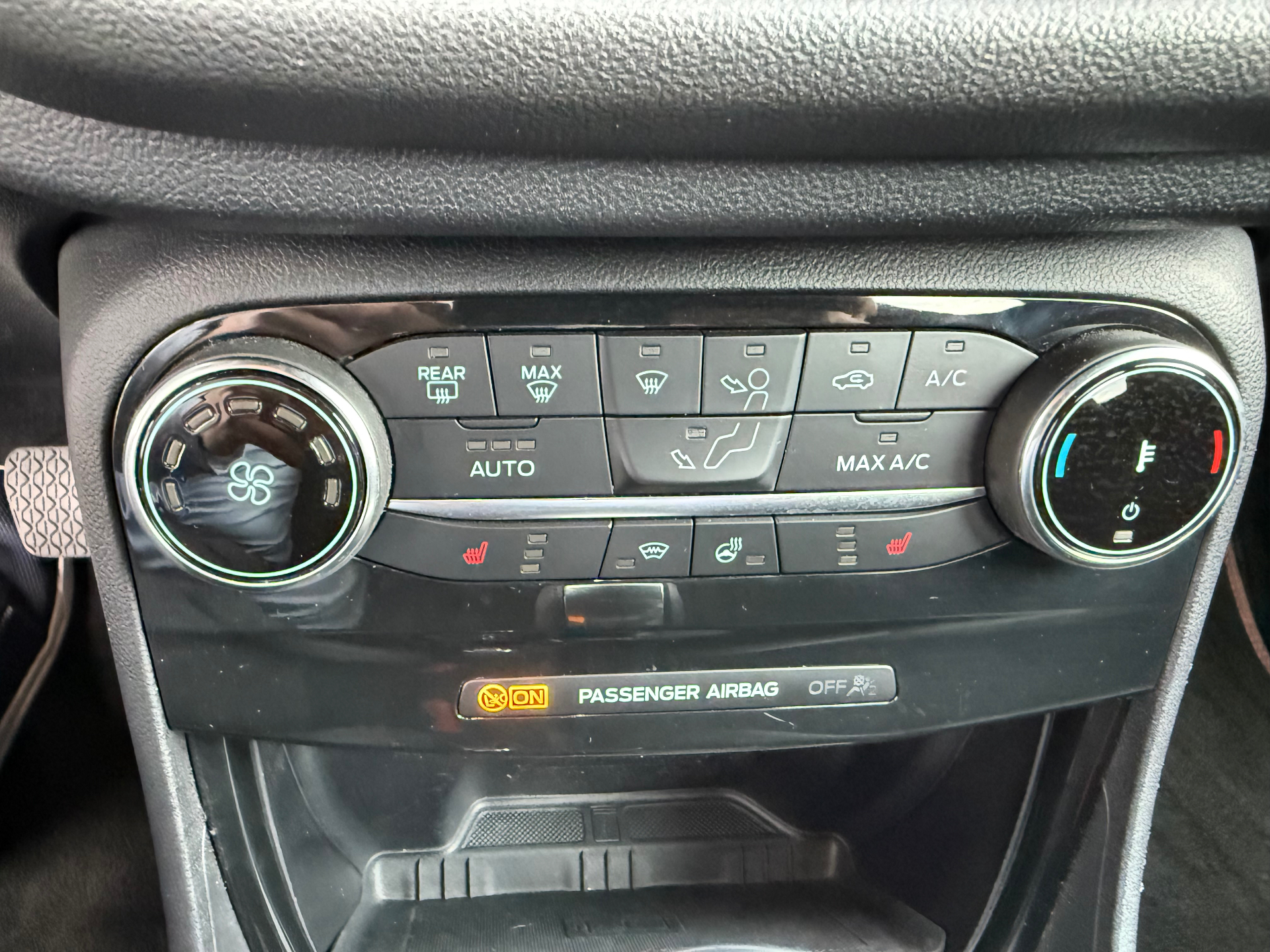Ford Puma Ecoboost mHEV ST-Line X AUT