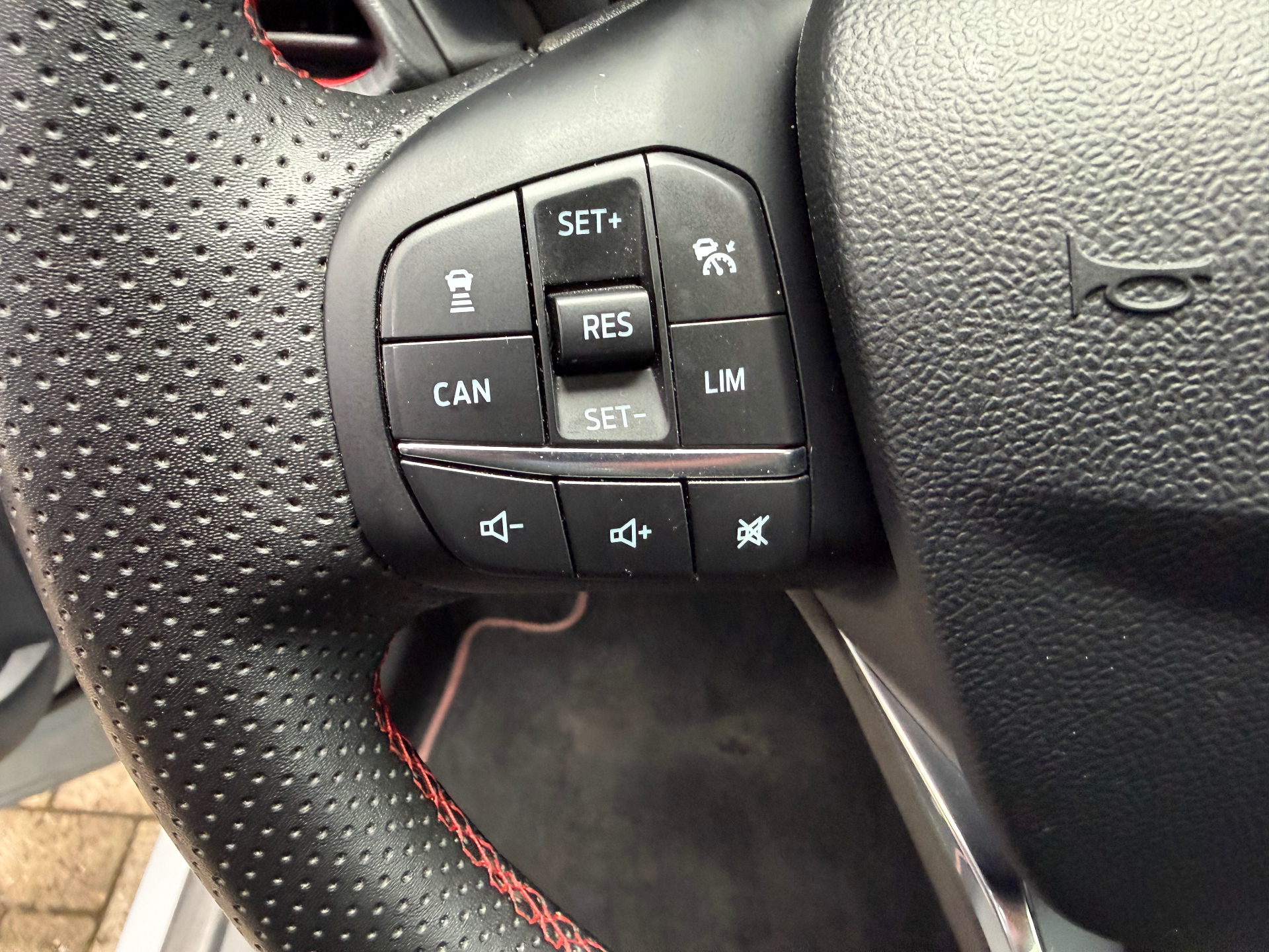 Ford Puma Ecoboost mHEV ST-Line X