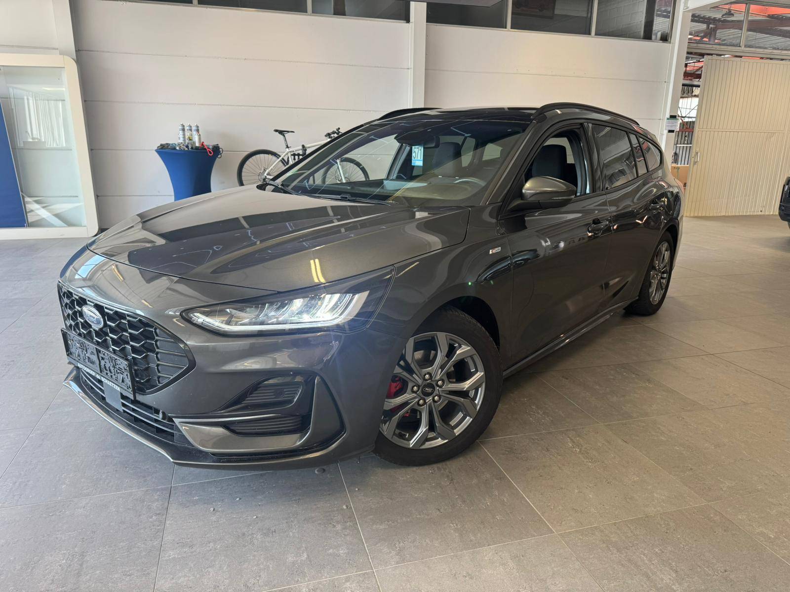 Ford Focus EcoBoost mHEV ST-Line * AUTOMAAT* PANO * CARPLAY * CAMERA *