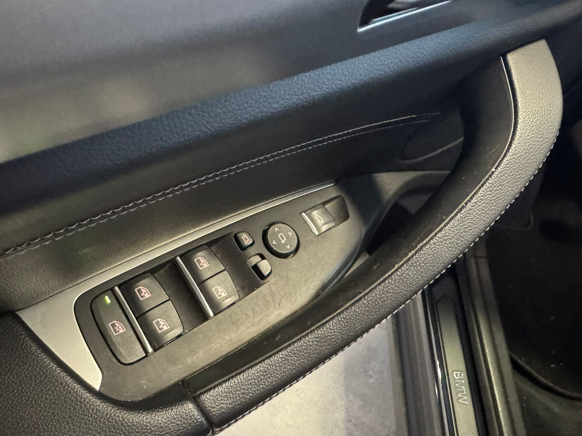BMW X3 sDrive 18d 150pk AUTOMAAT * LEDER * NAVI * GARANTIE