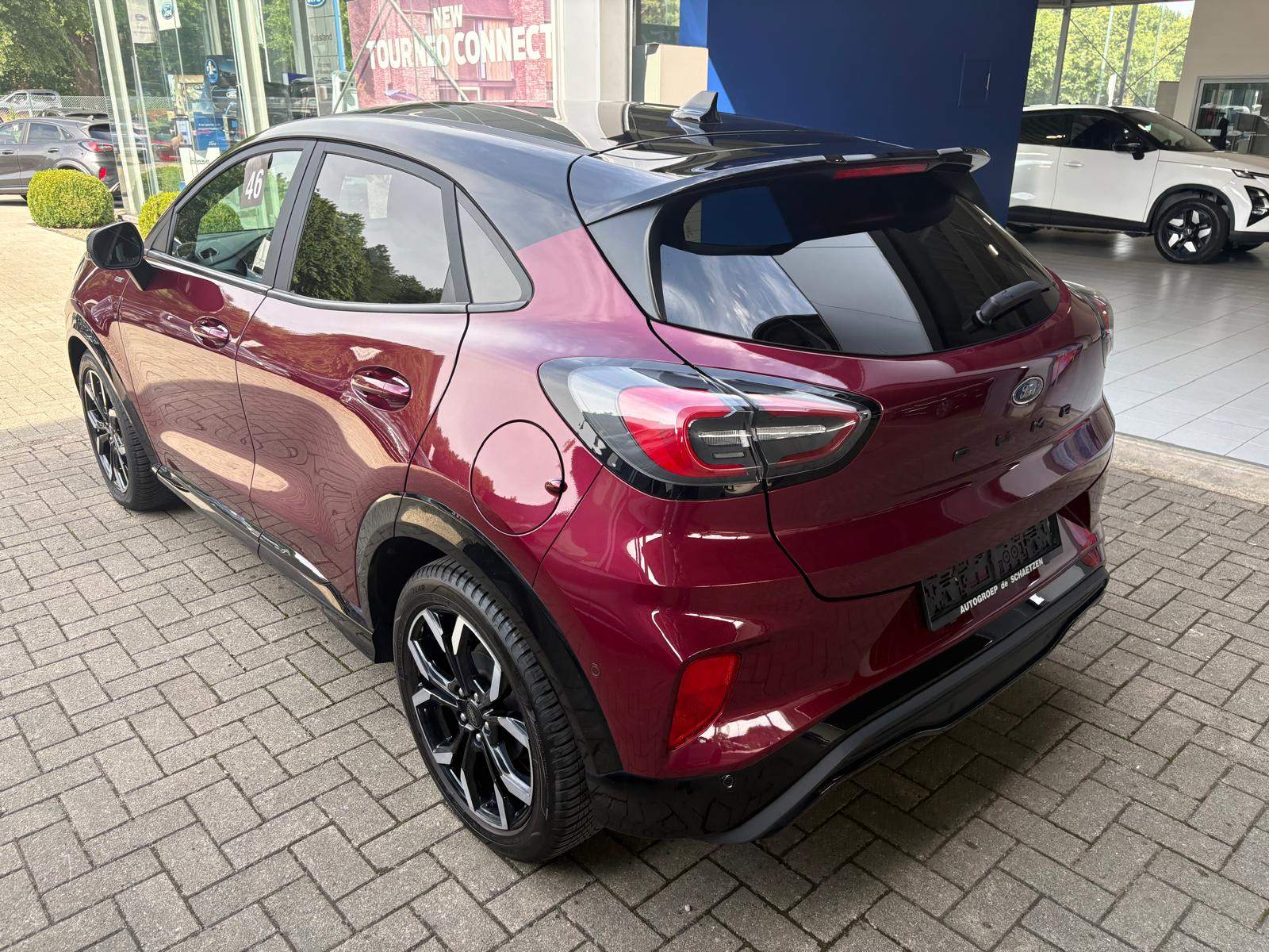 Ford Puma Ecoboost mHEV Vivid Ruby Edition Automaat