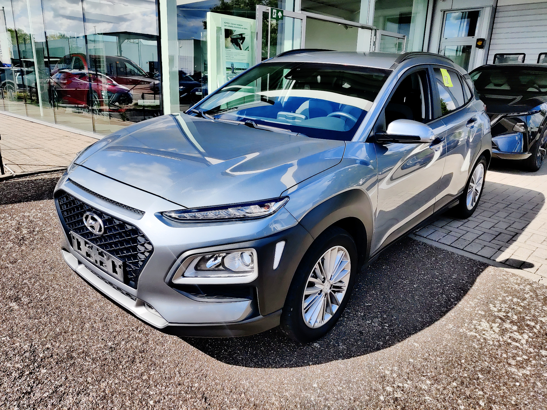 Hyundai Kona Zeer mooie Kona benzine handgeschakeld, airco, carplay enz.