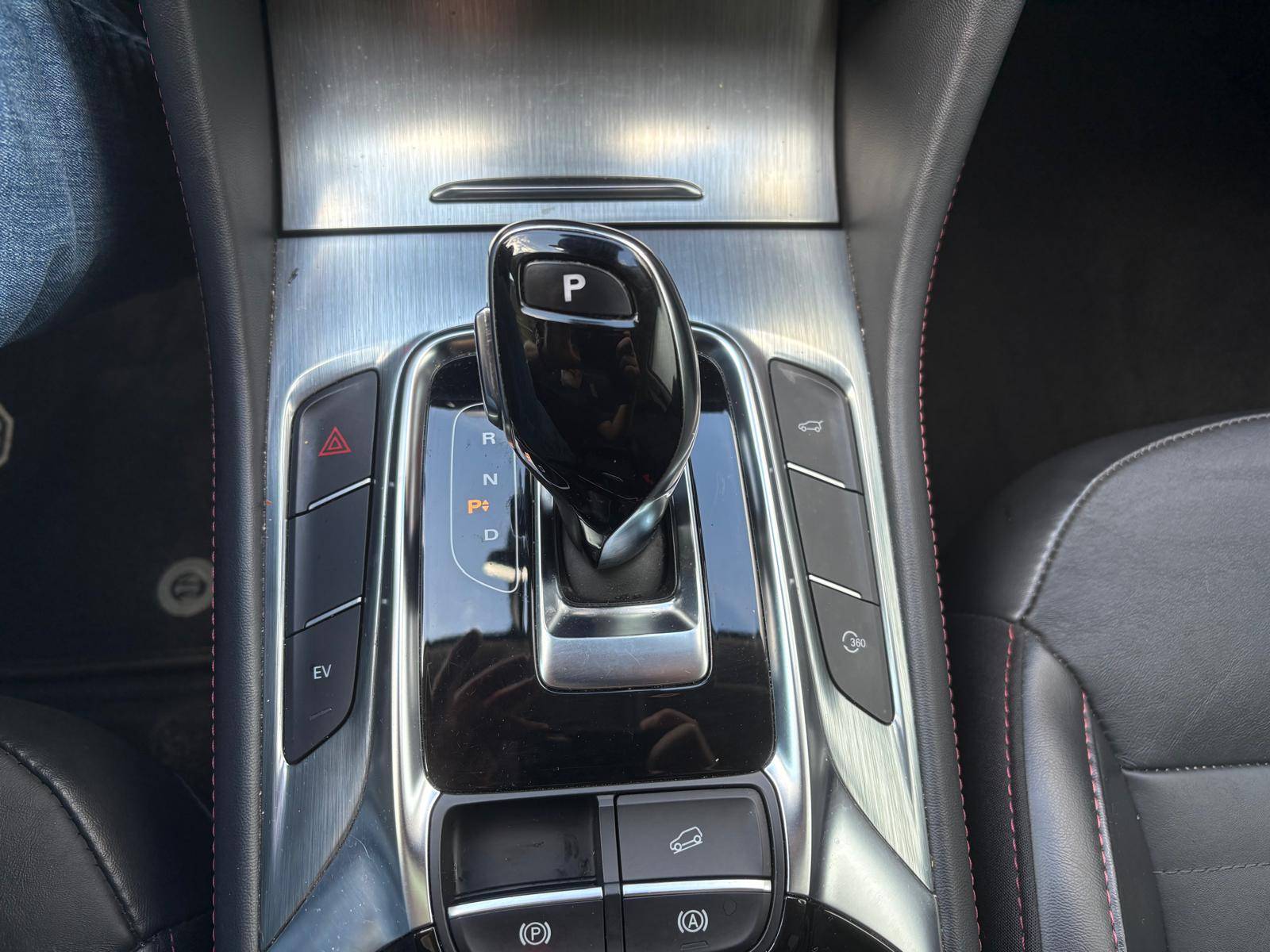 MG EHS PHEV Luxury PHEV