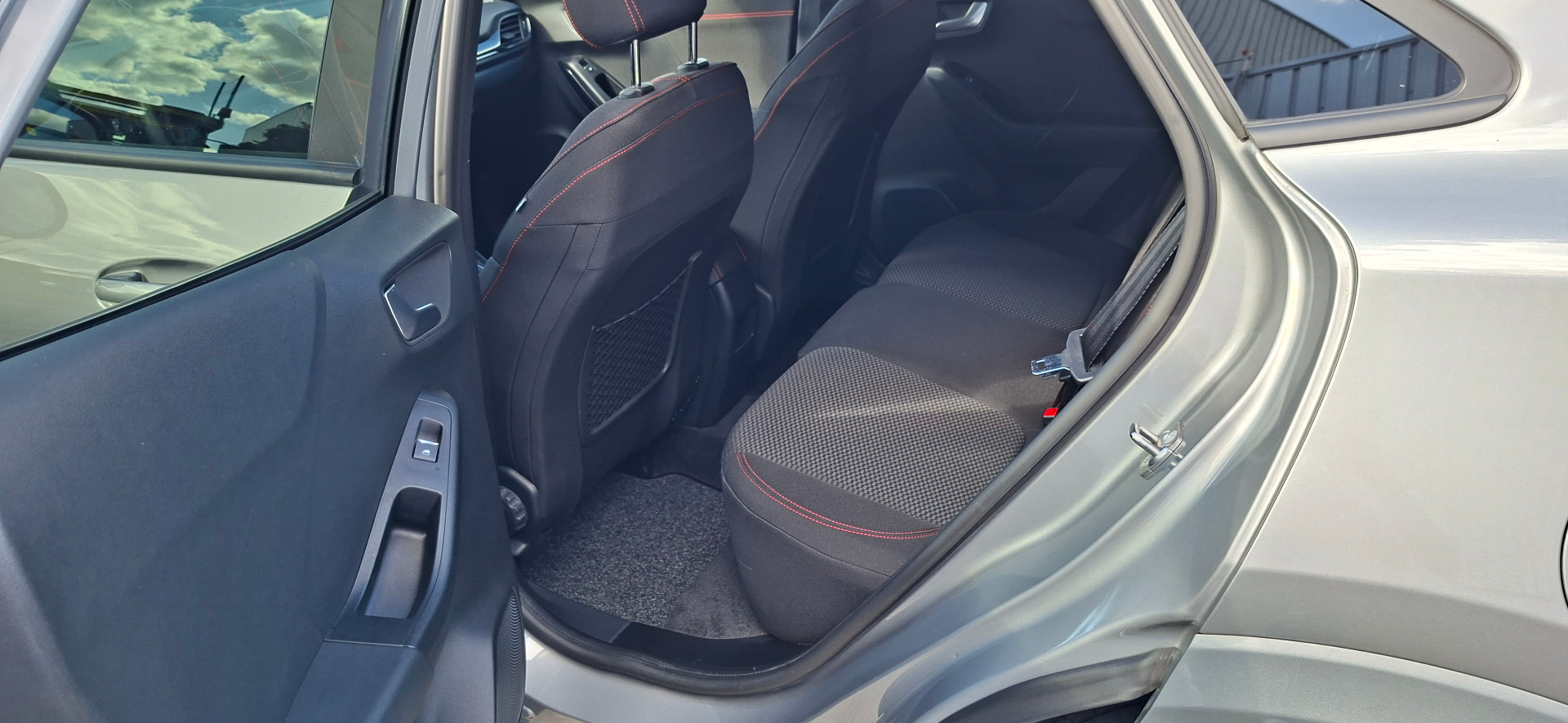 Ford Puma ST-Line 125PK M6
