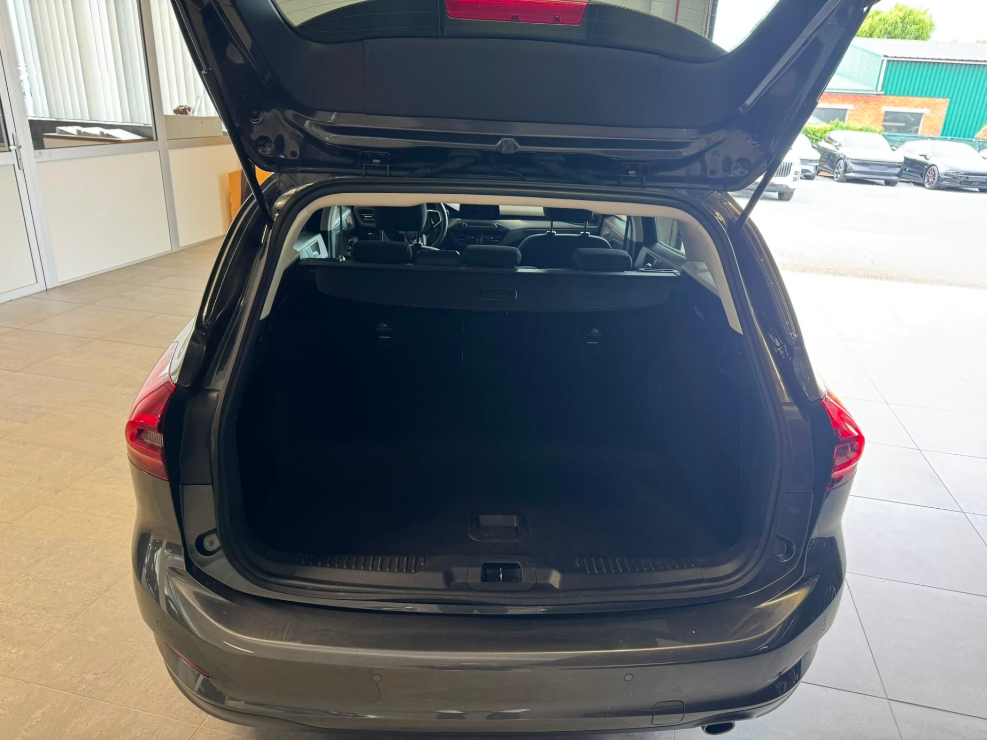 Ford Focus Focus Clipper 1.0i Ecoboost mHEV | Zetelverwarming | 12 maanden Garantie