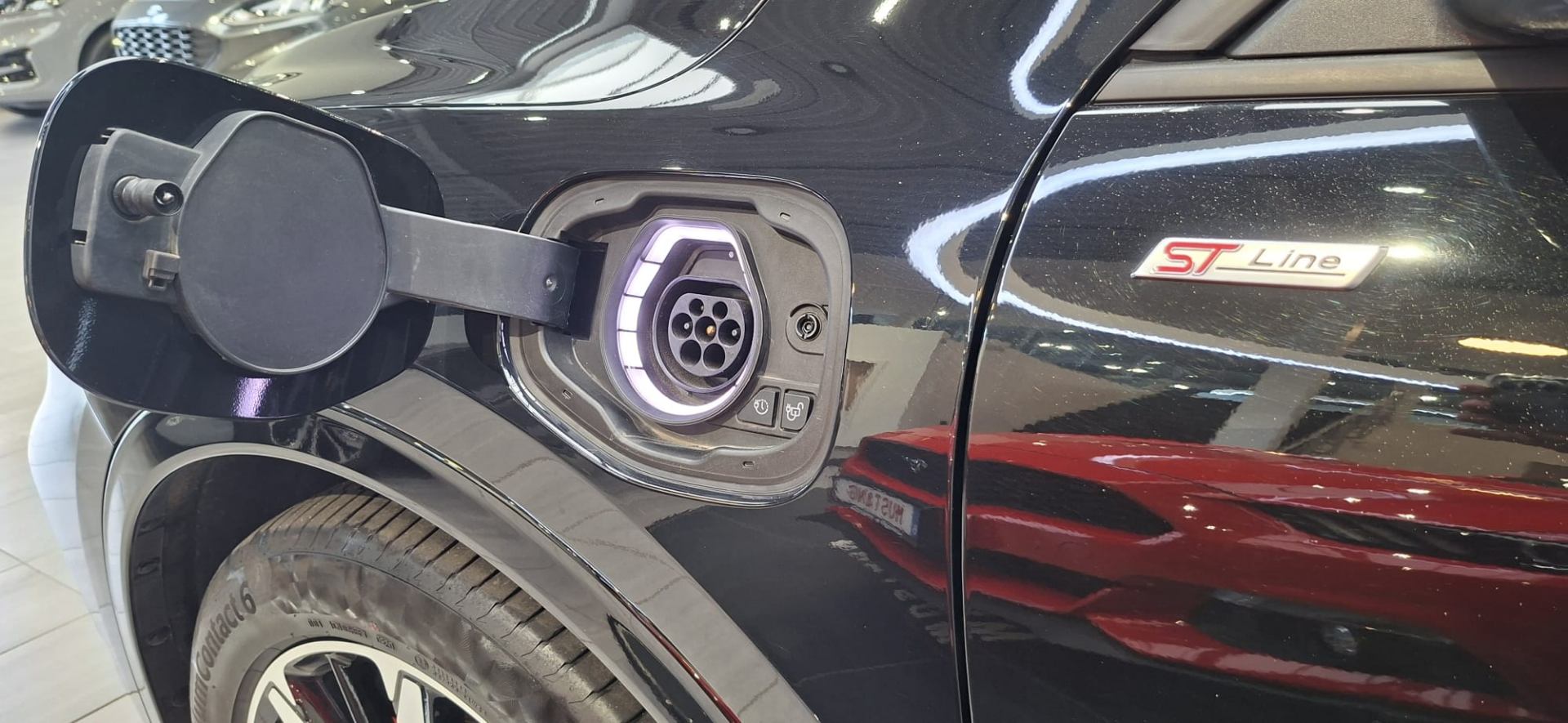 Ford Kuga PHEV ST-Line