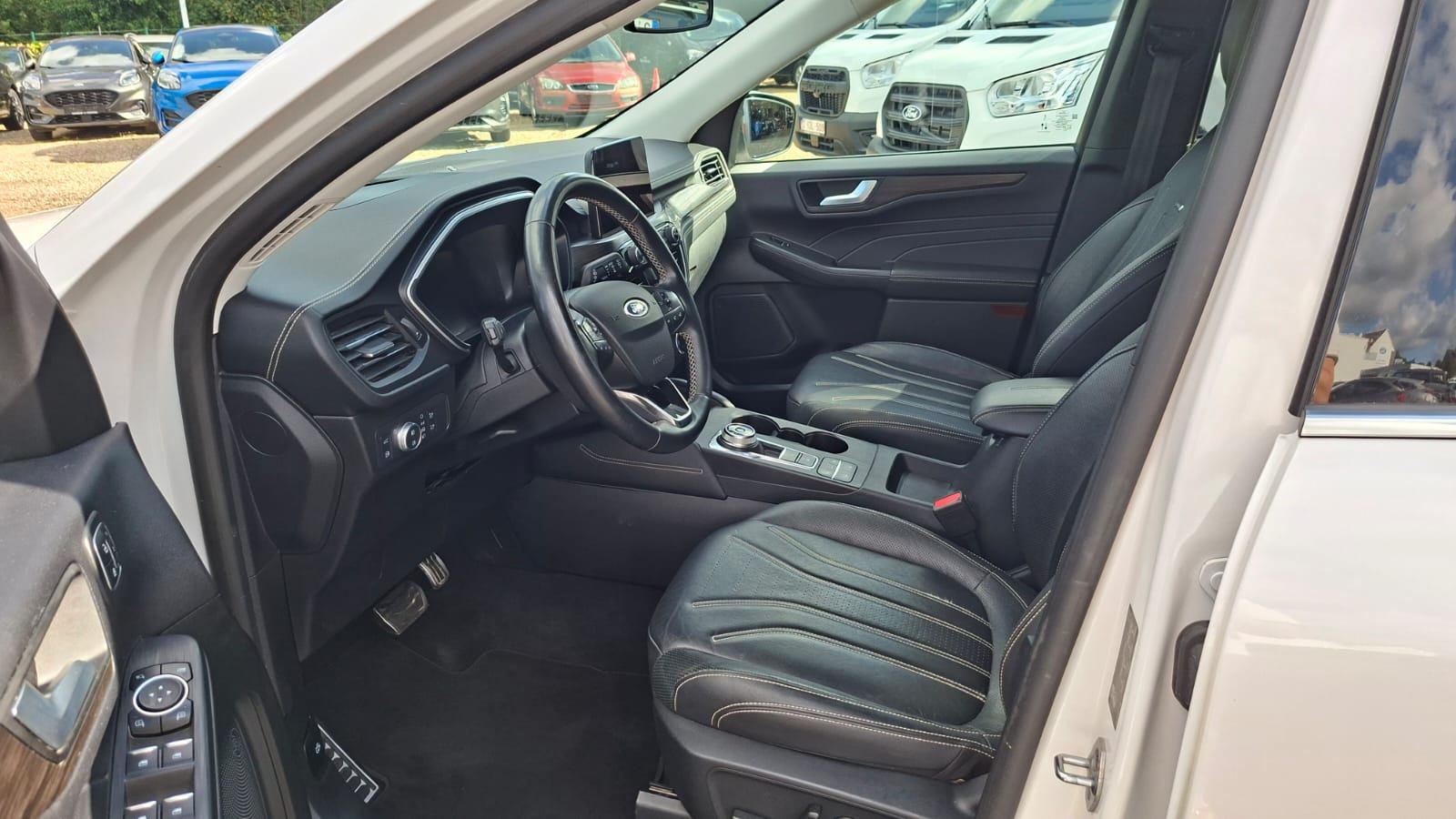 Ford Kuga Vignale PHEV / 2.5L / 225PK / 14.4kWh