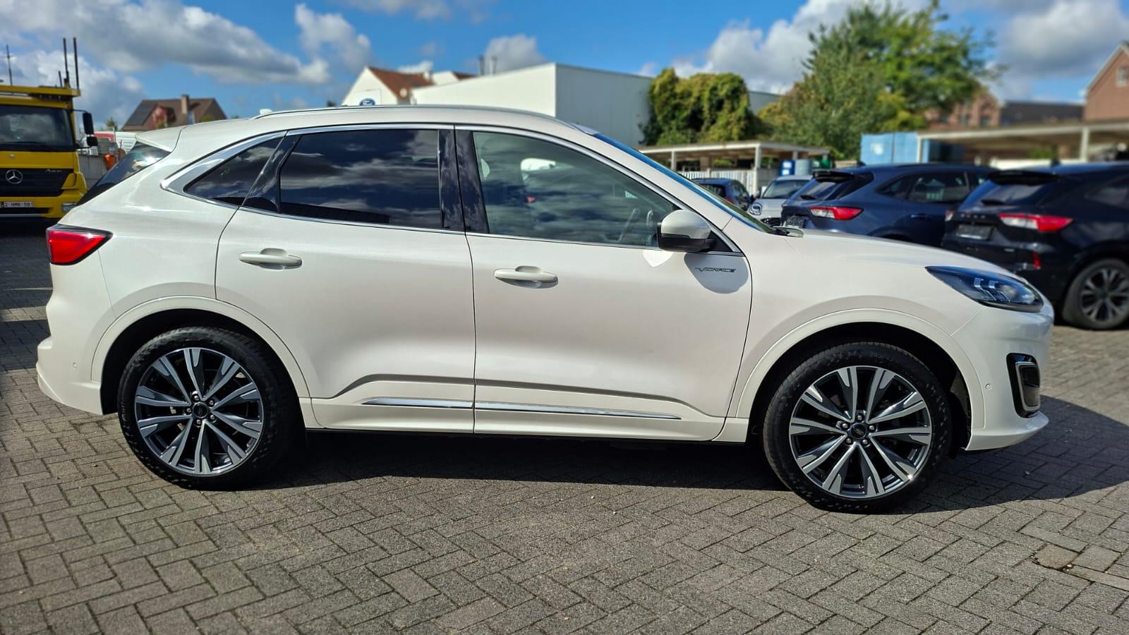 Ford Kuga Vignale PHEV / 2.5L / 225PK / 14.4kWh