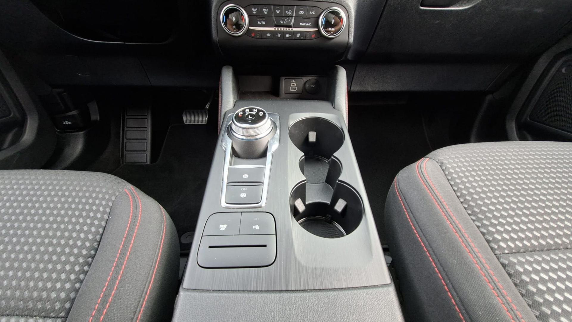Ford Kuga ST-Line 2.5 FHEV