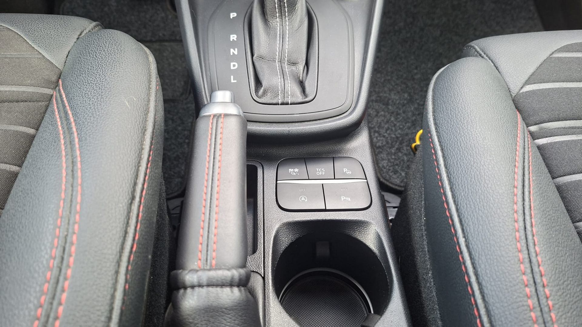 Ford Puma ST-line X / 155PK /DCT7(automaat) / Frozen White
