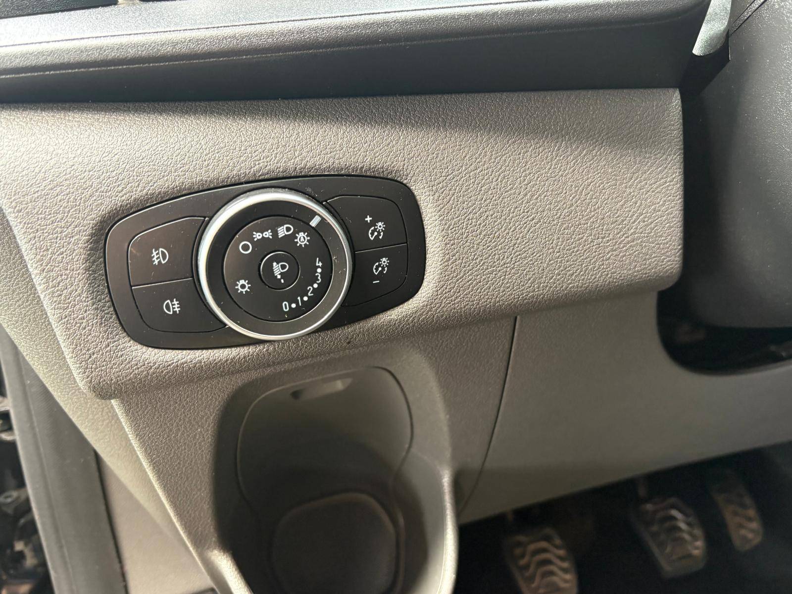 Ford Transit Custom Dubbel Cabine 5 zit