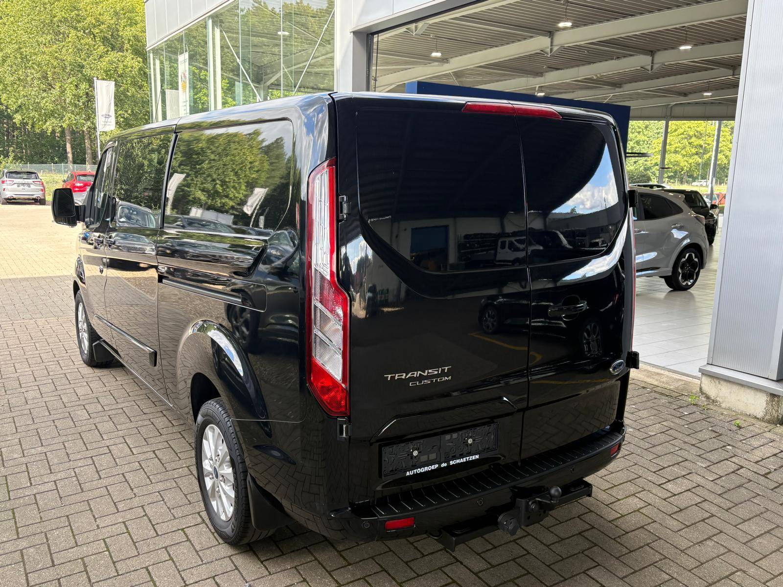 Ford Transit Custom Dubbel Cabine 5 zit