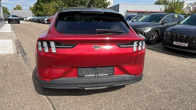 Ford Mustang Mach-E Standard Range RWD