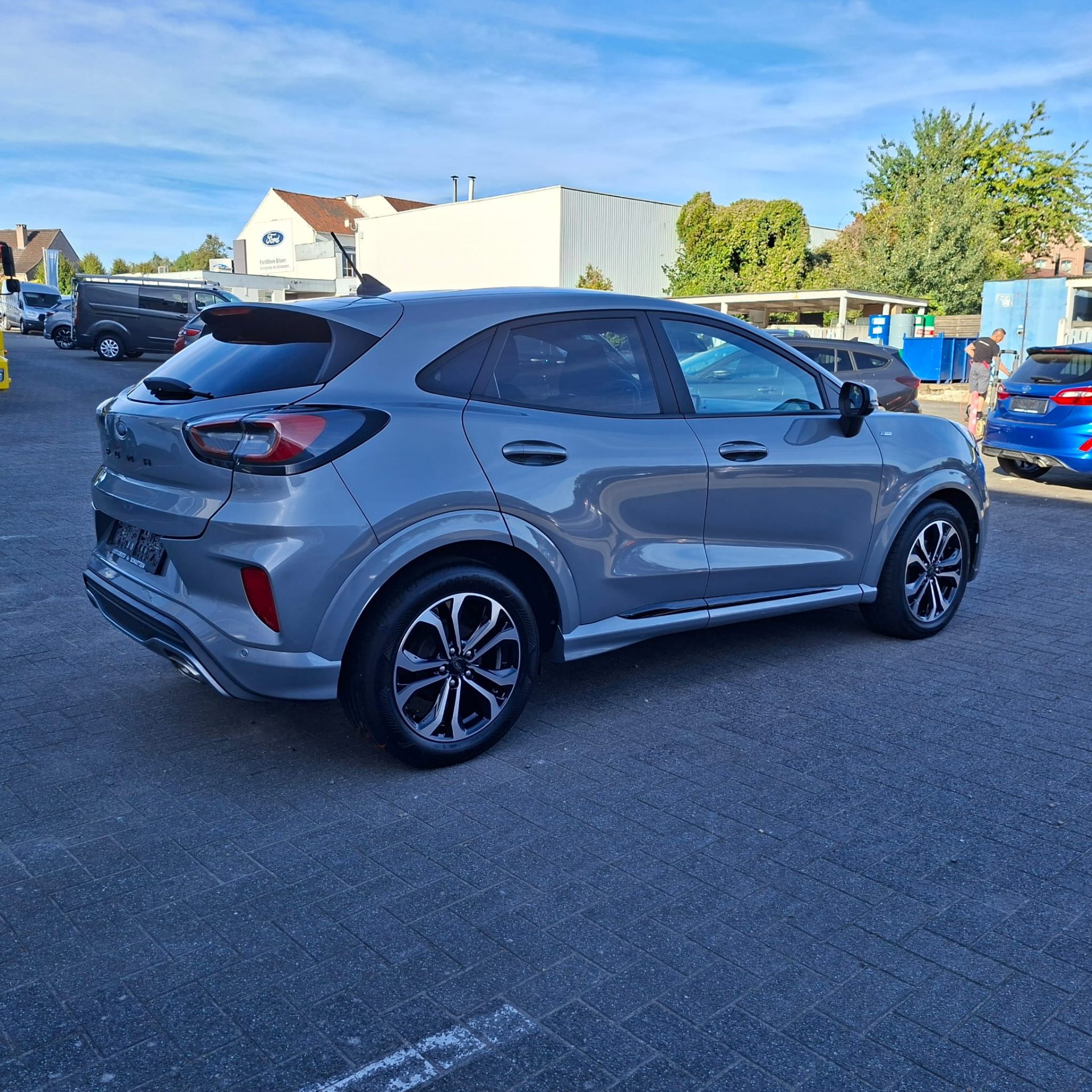 Ford Puma ST-Line mHEV / Solar Silver