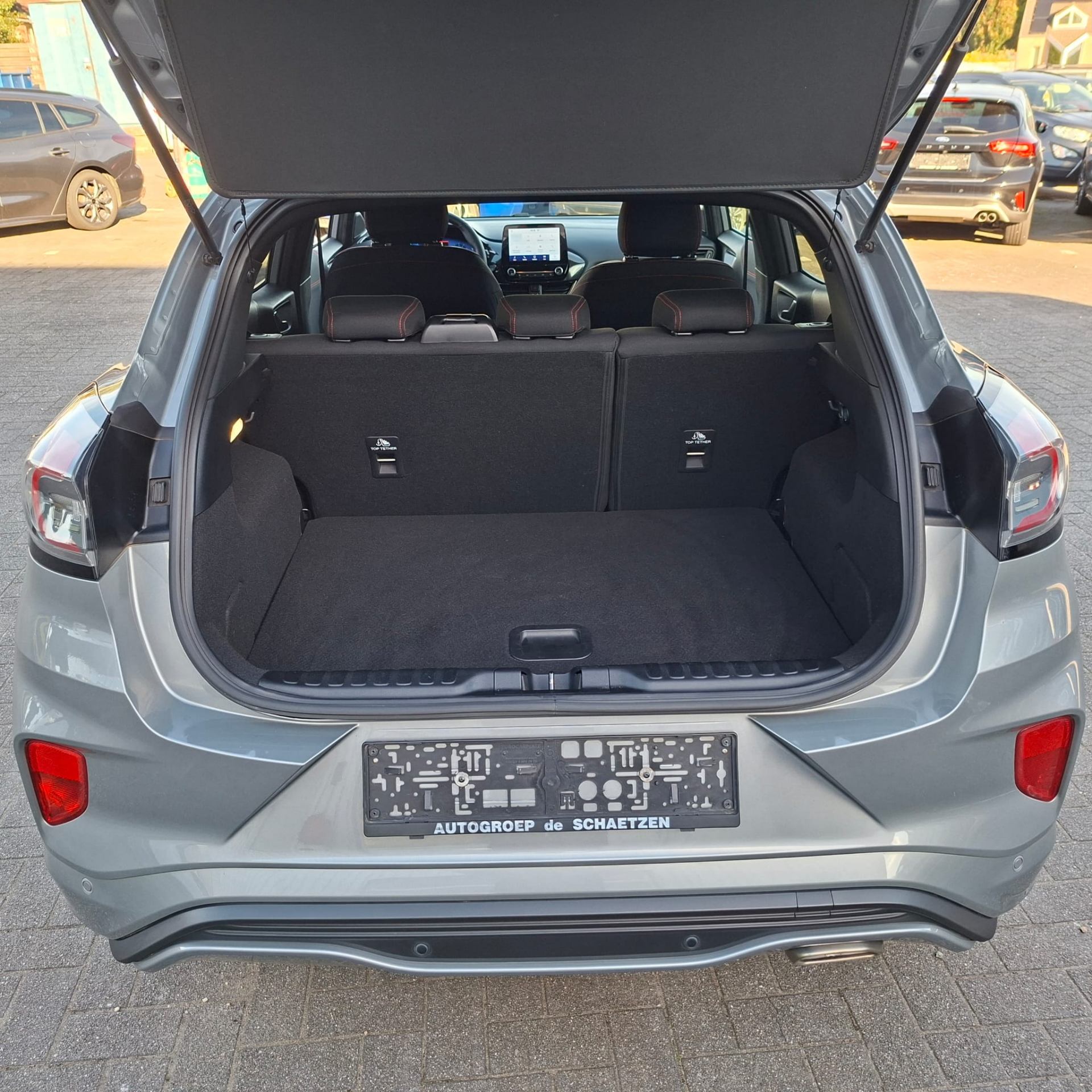 Ford Puma ST-Line mHEV / Solar Silver