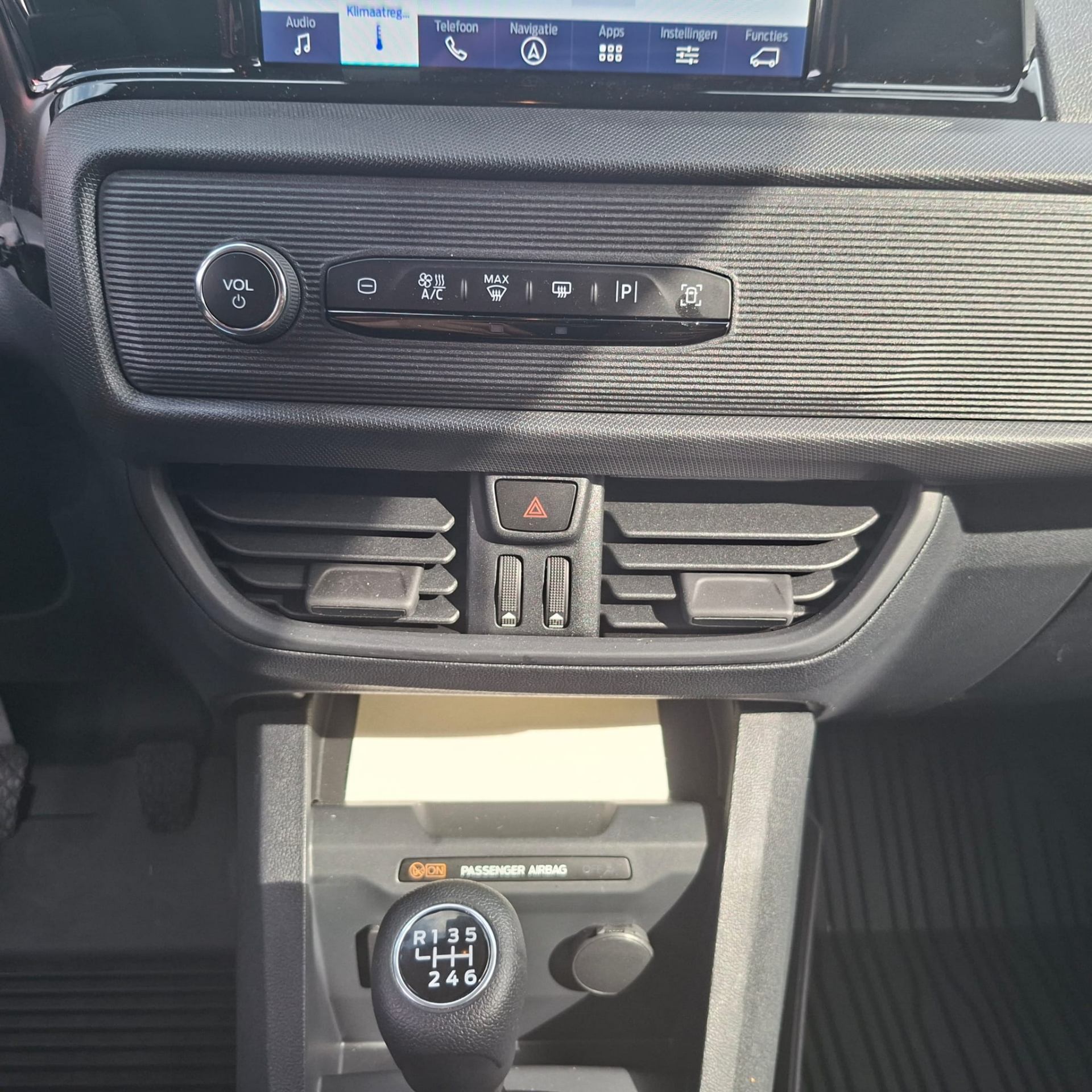 Ford Transit Courier / Lichte vracht / Diesel
