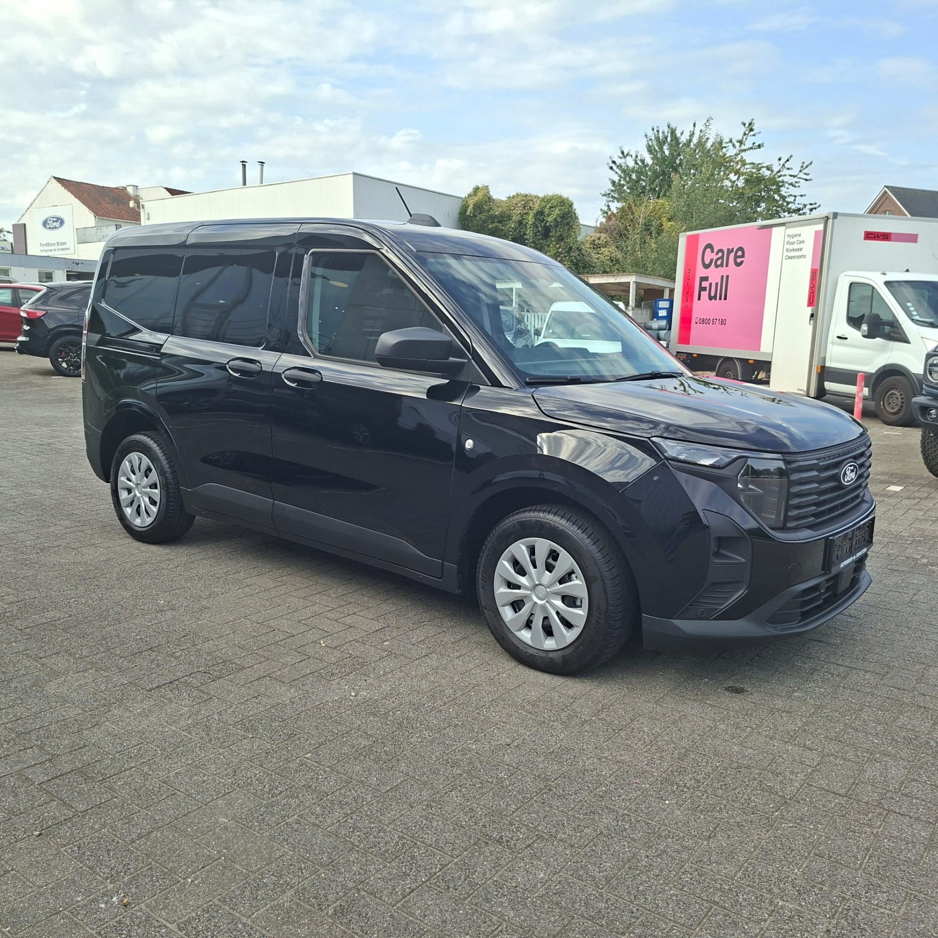 Ford Transit Courier / Lichte vracht / Diesel