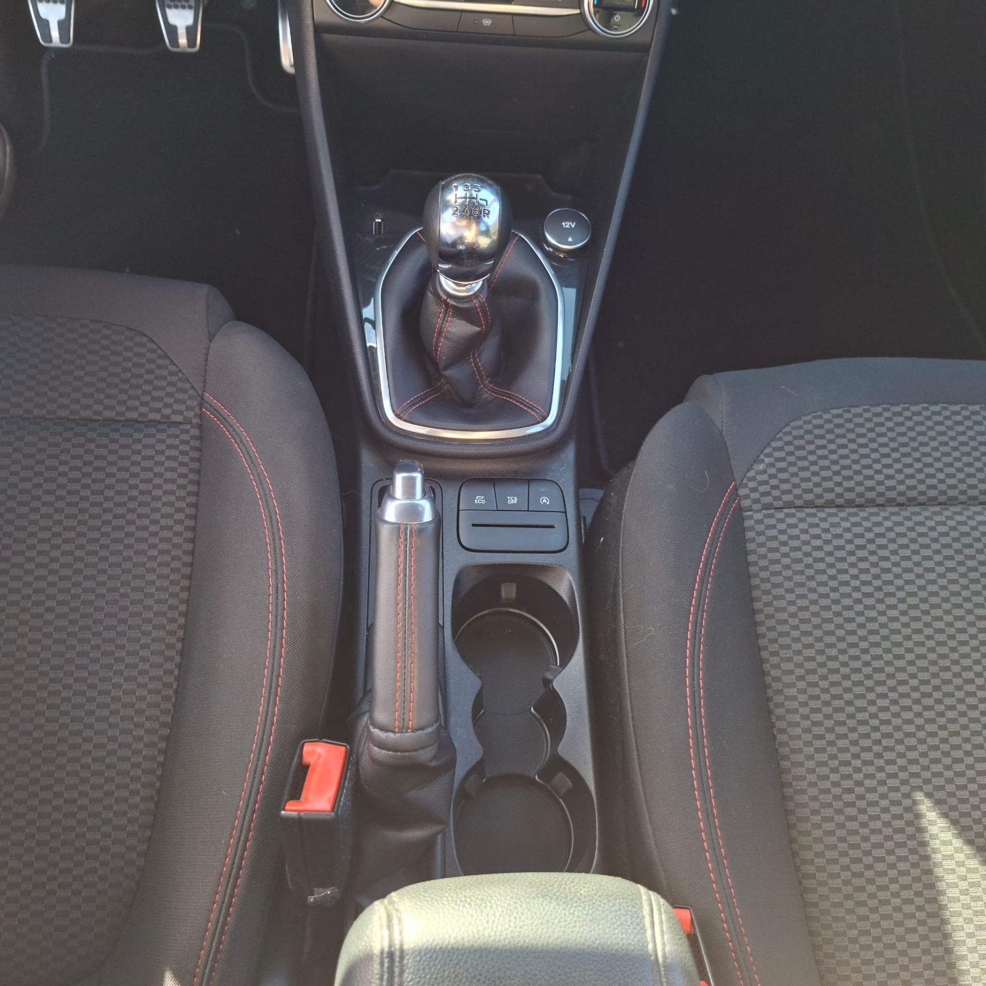 Ford Fiesta St-Line 1.0 / 100PK / 6M