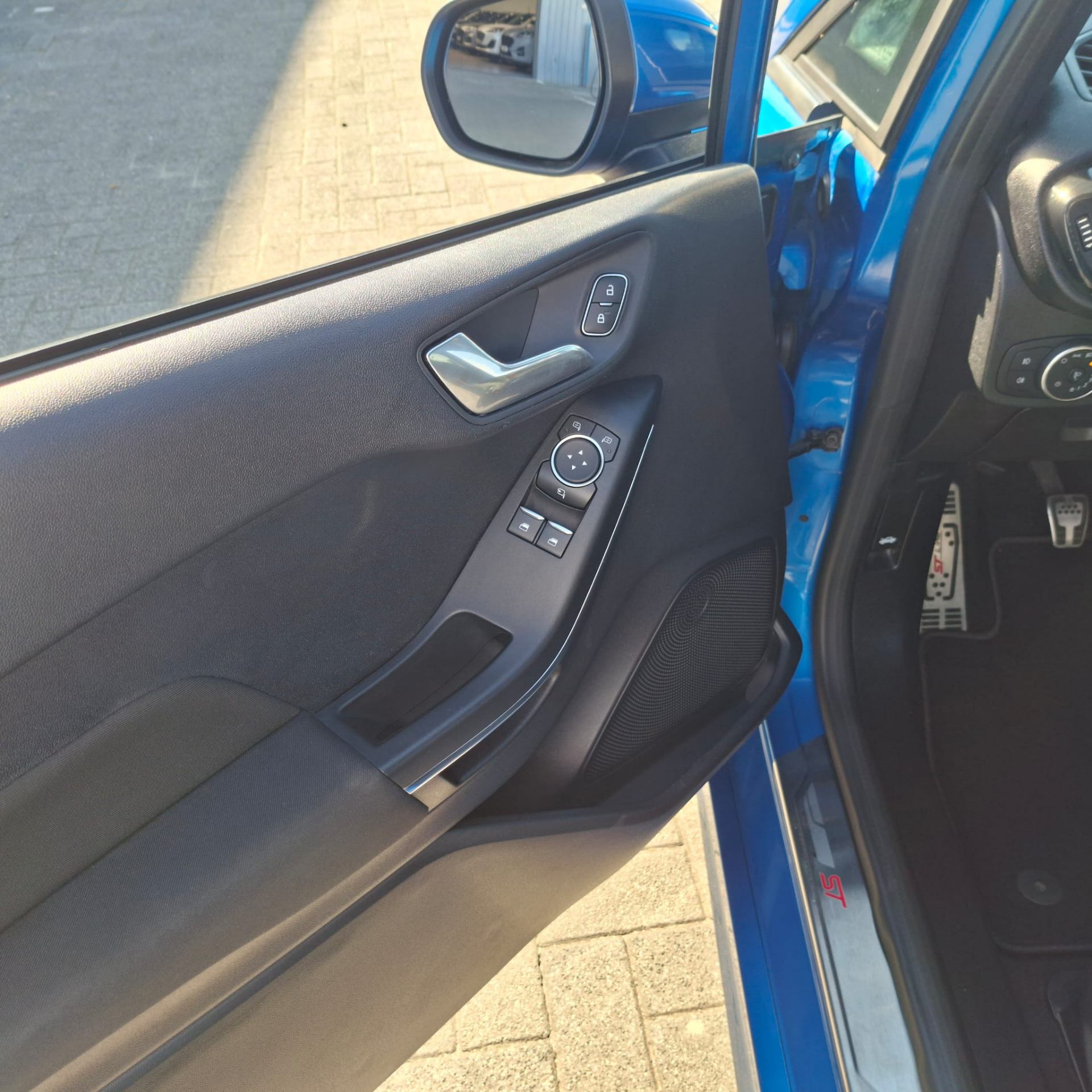 Ford Fiesta St-Line 1.0 / 100PK / 6M