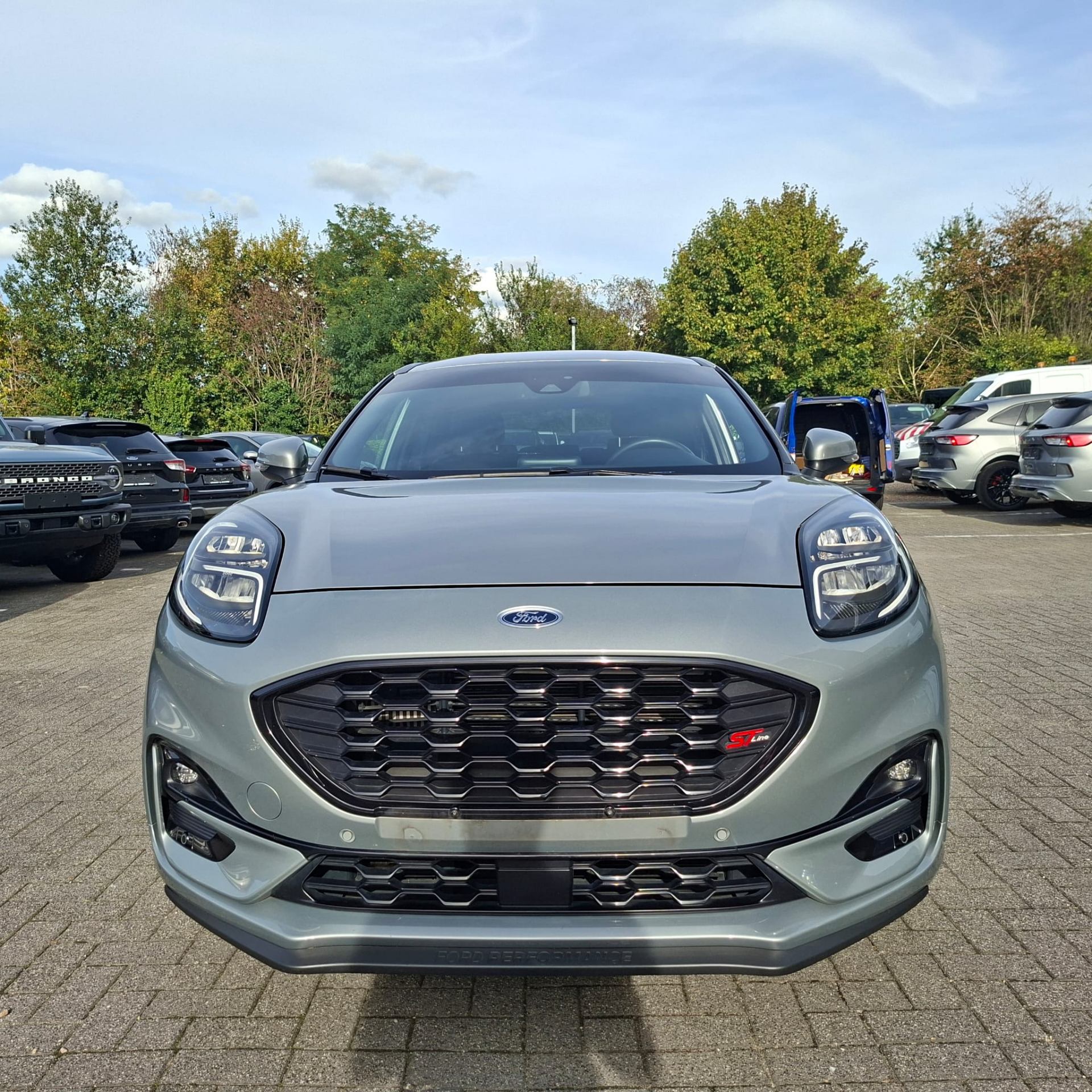 Ford Puma ST – Line  Afneembare trekhaak, zonnenband, automaat, 125PK