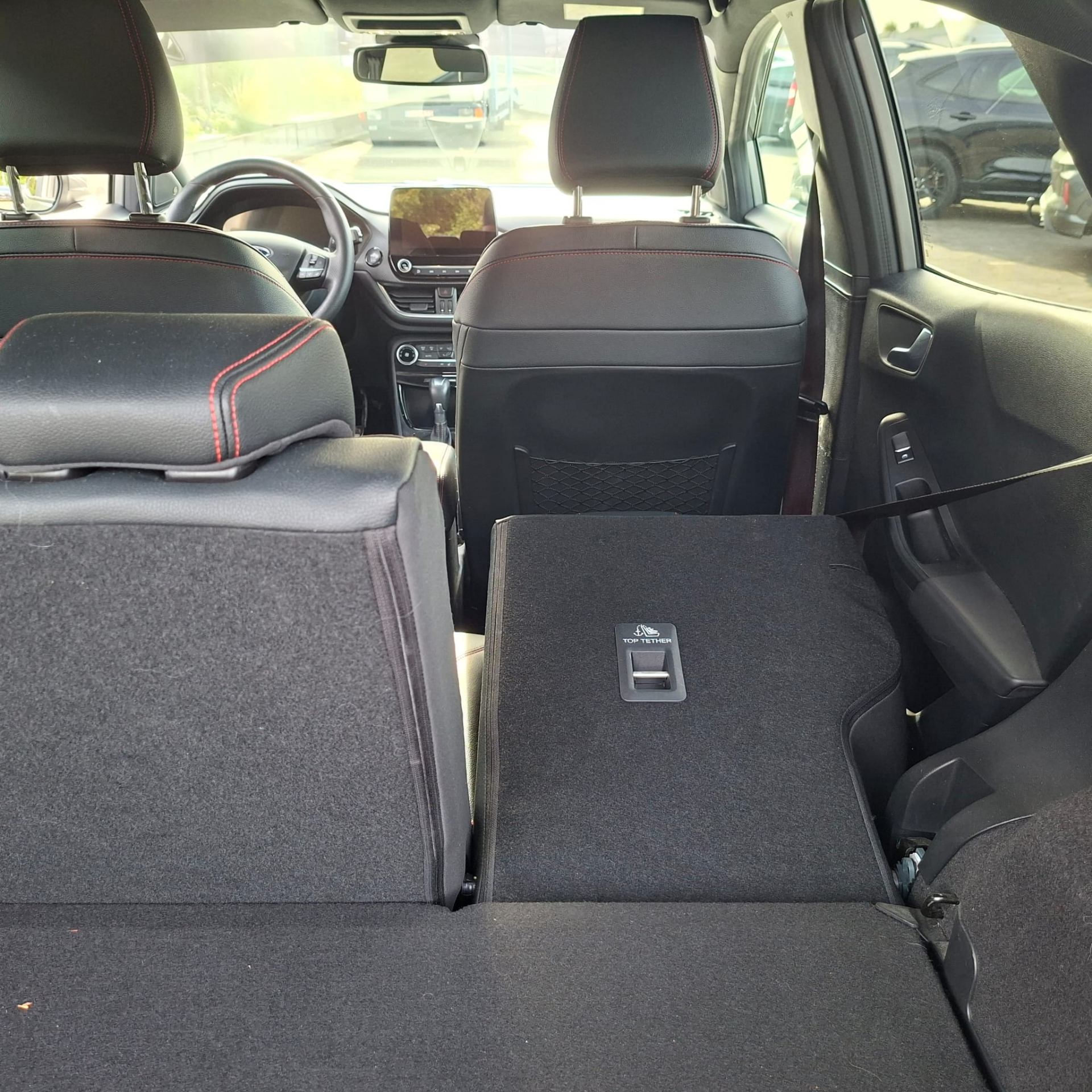 Ford Puma ST – Line  Afneembare trekhaak, zonnenband, automaat, 125PK