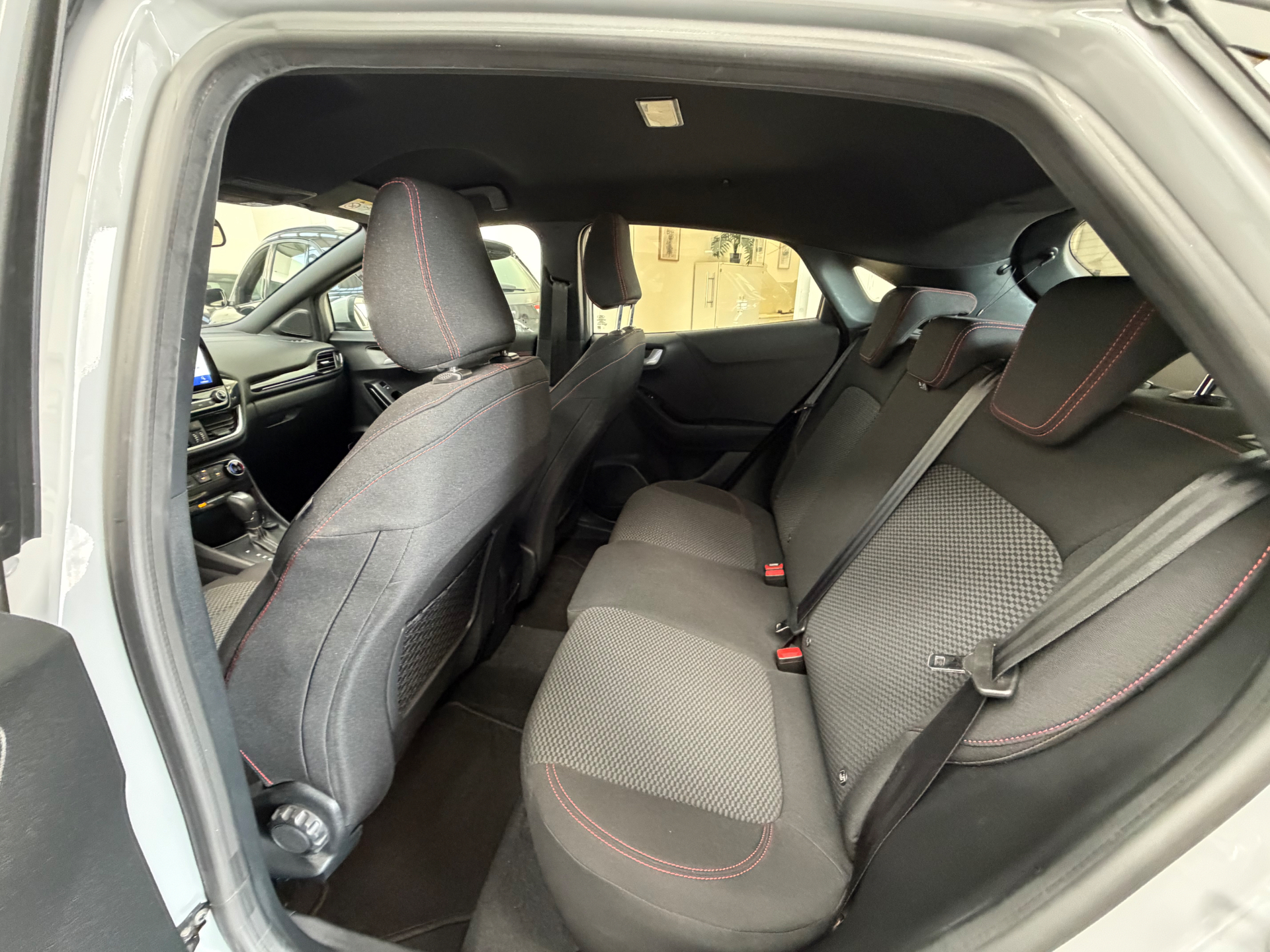 Ford Puma Ecoboost mHEV ST-Line AUT