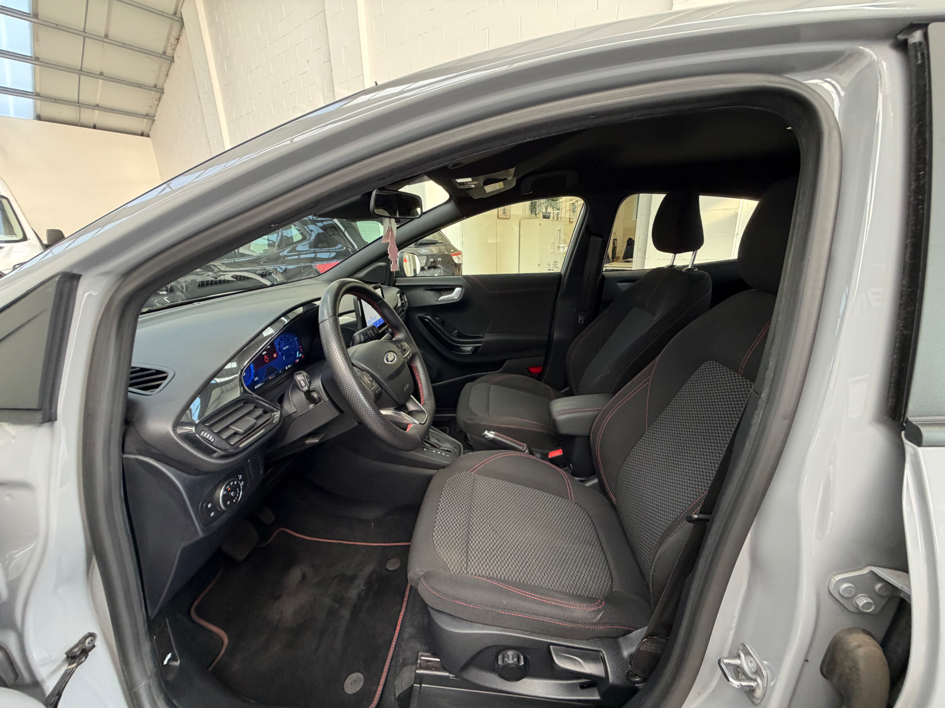 Ford Puma Ecoboost mHEV ST-Line AUT