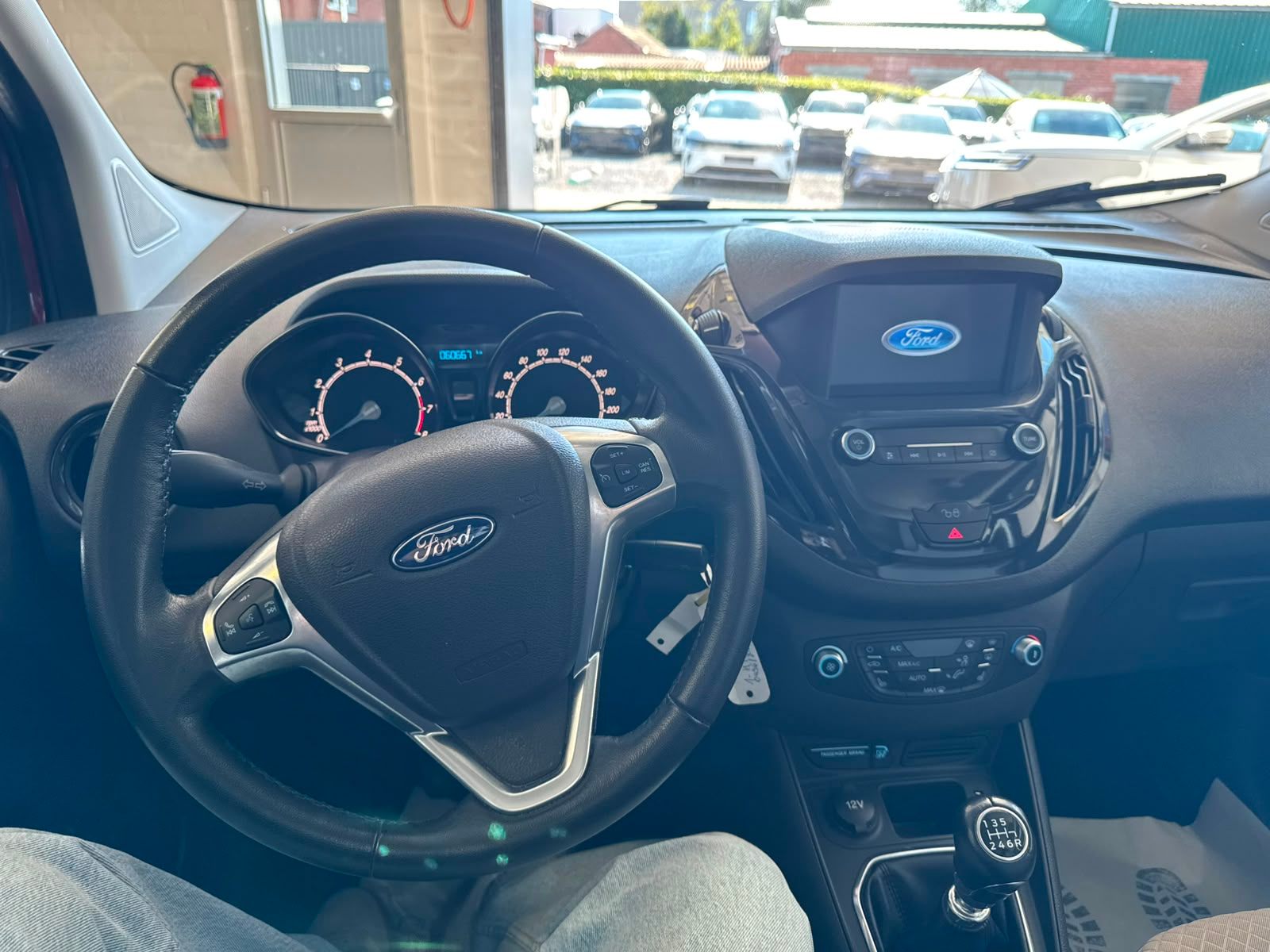 Ford Tourneo Courier Ford Courier | Zeer proper
