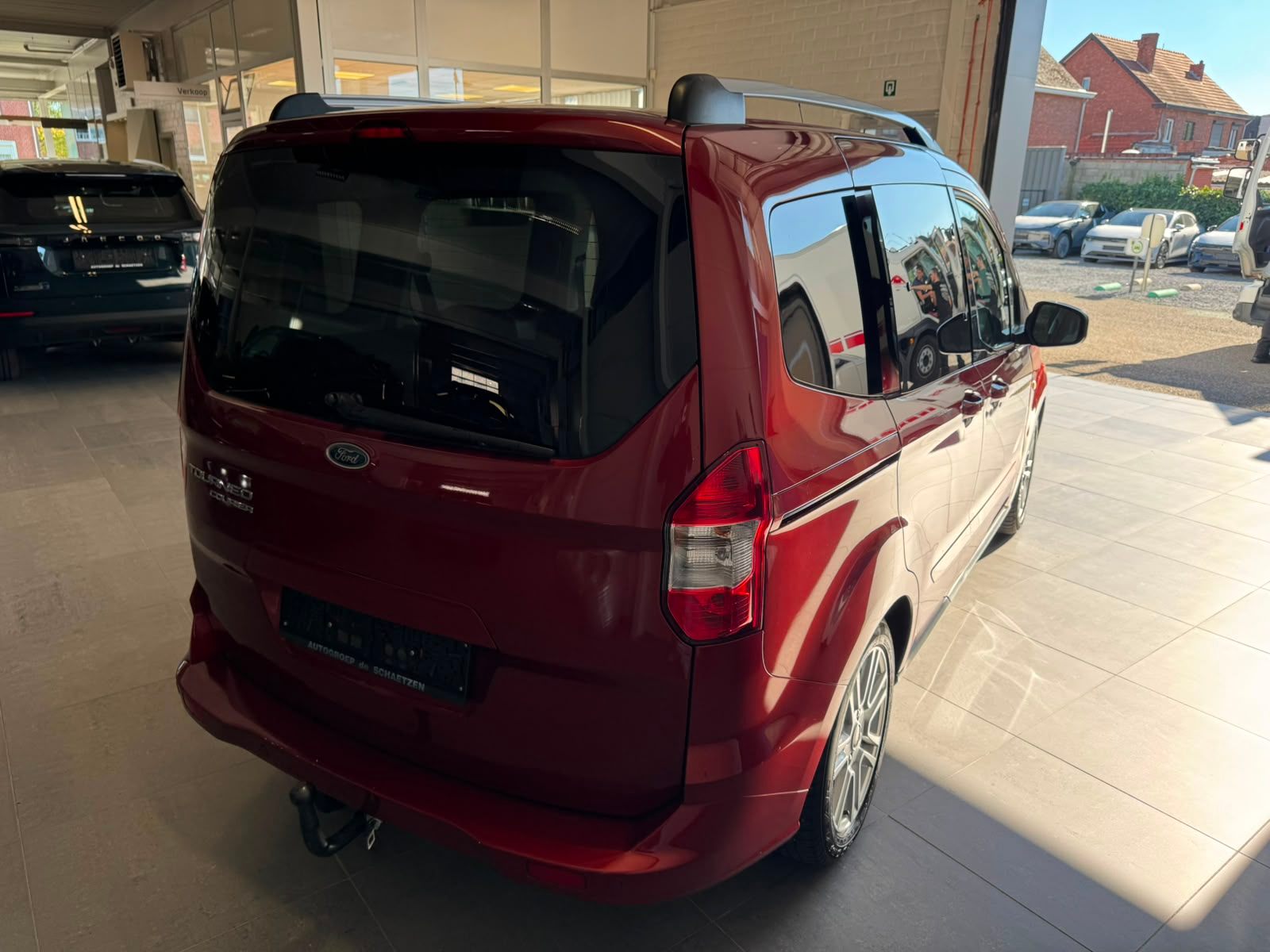 Ford Tourneo Courier Ford Courier | Zeer proper