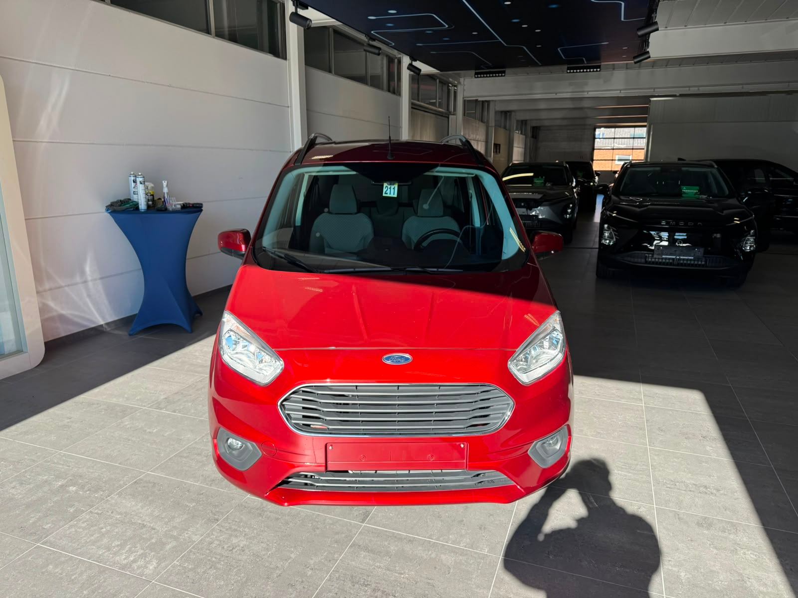 Ford Tourneo Courier Ford Courier | Zeer proper