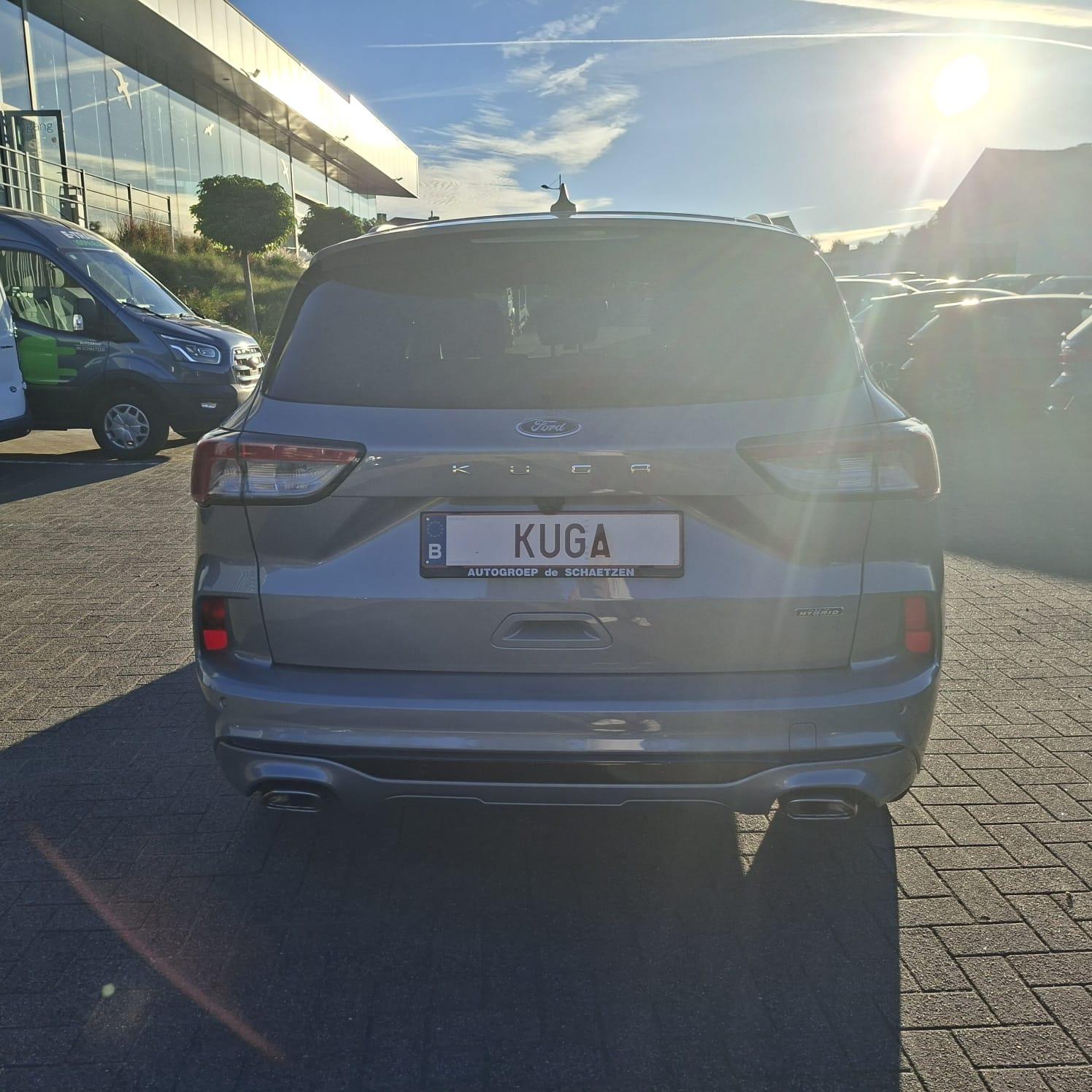 Ford Kuga ST-Line X / PHEV / 2.5 / Solar Silver