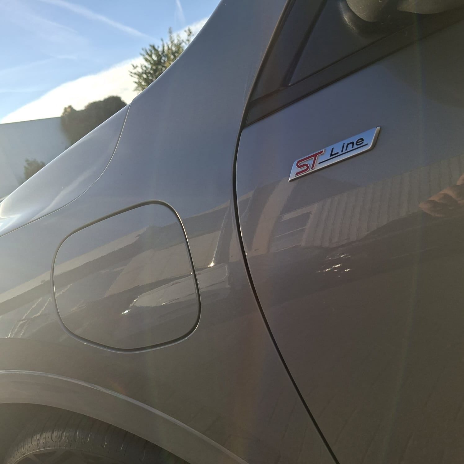 Ford Kuga ST-Line X / PHEV / 2.5 / Solar Silver