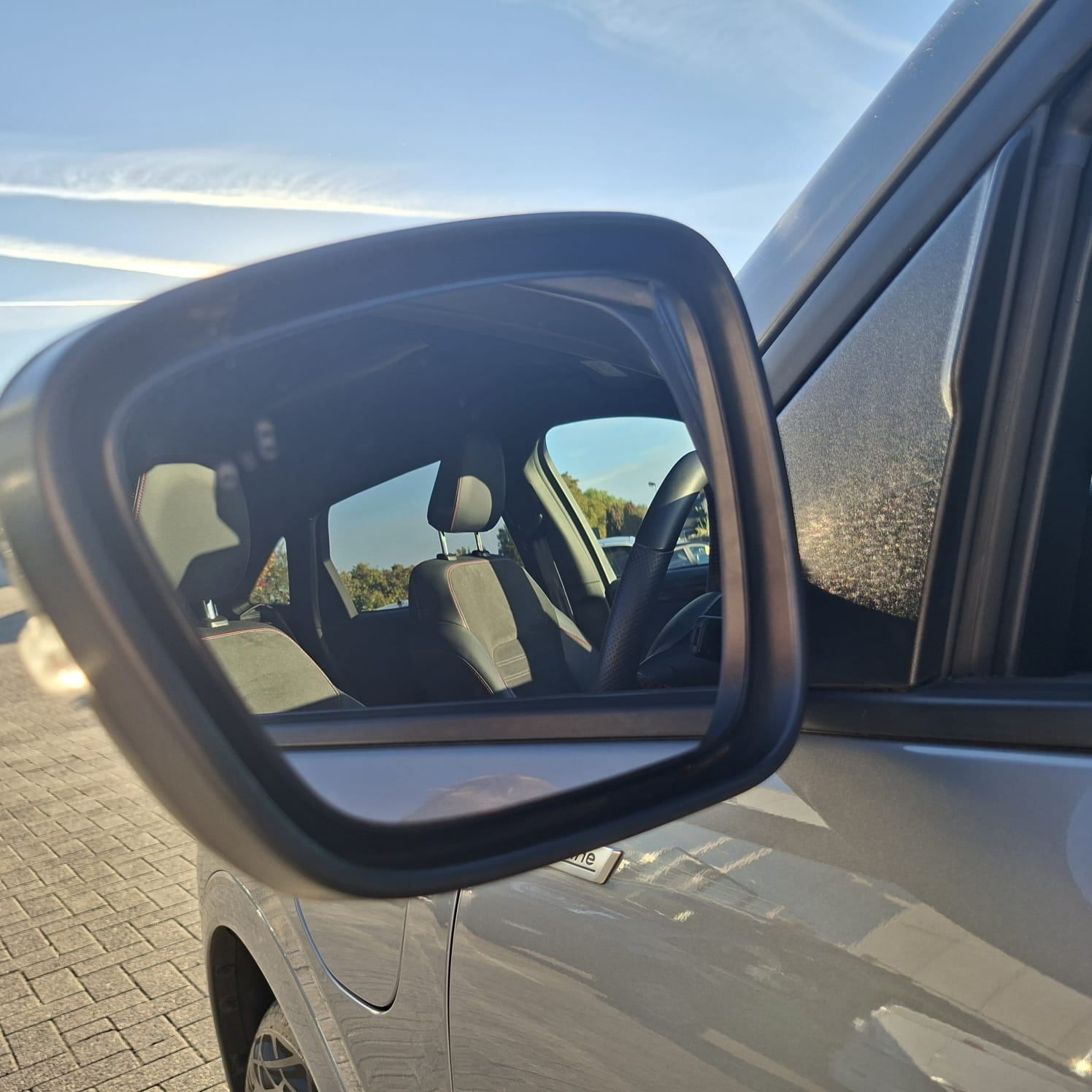 Ford Kuga ST-Line X / PHEV / 2.5 / Solar Silver