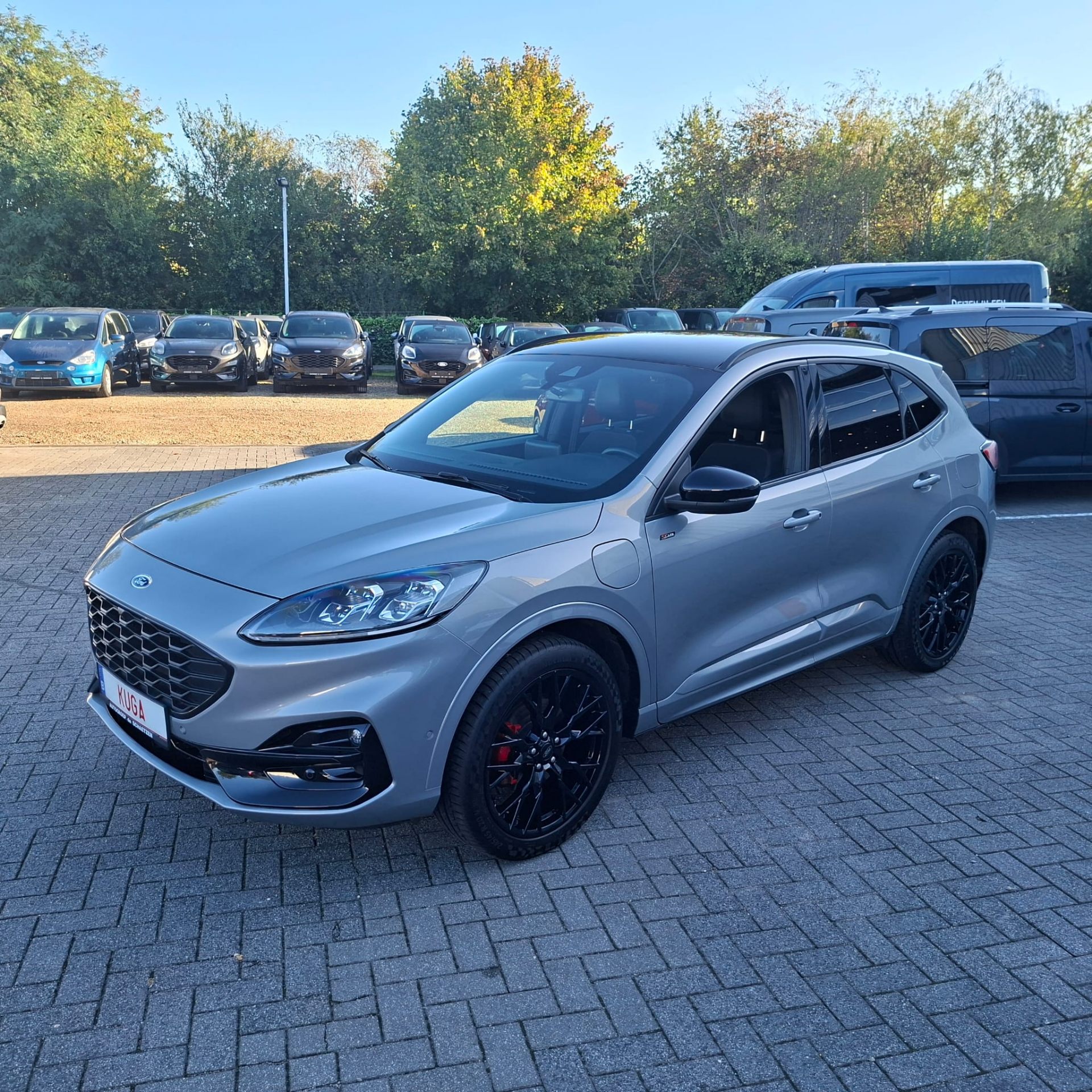 Ford Kuga PHEV ST-Line, 225PK, Solar silver