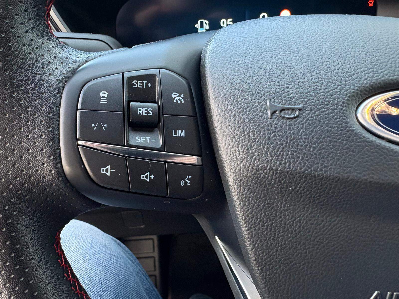 Ford Kuga ST-Line X