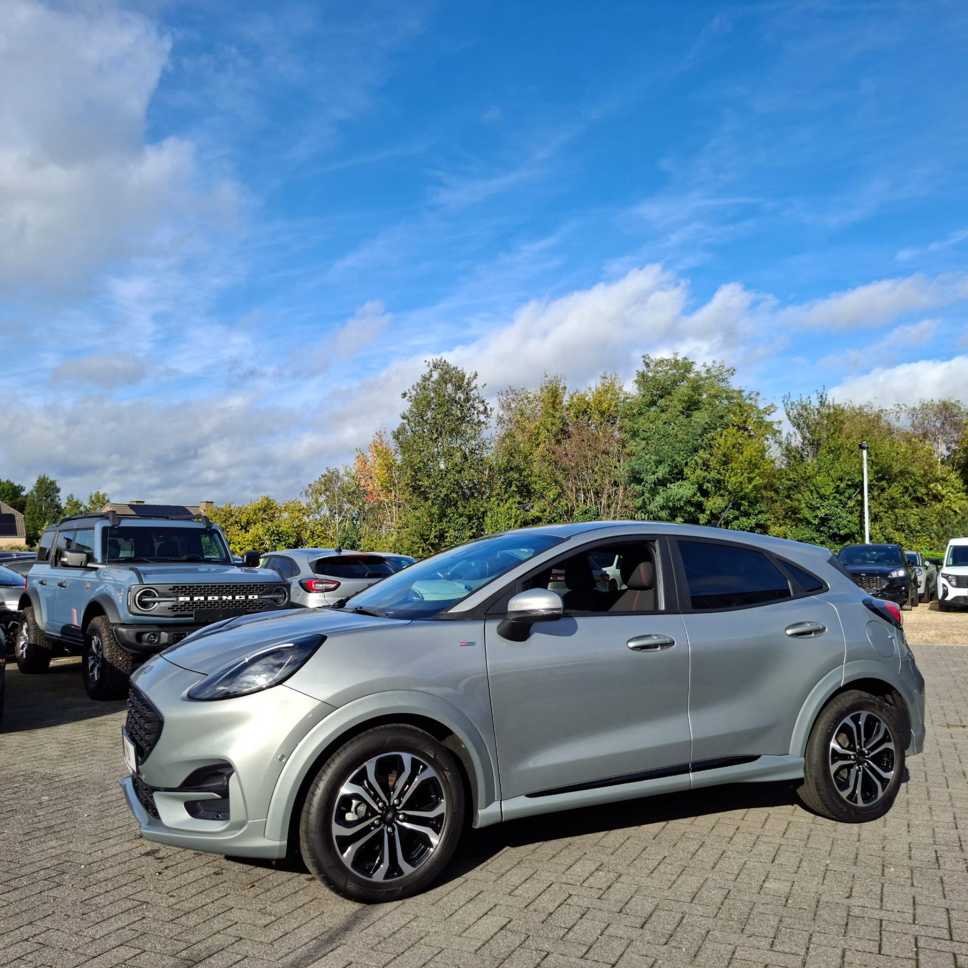 Ford Puma ST-Line MHEV 125PK A7 Solar Silver