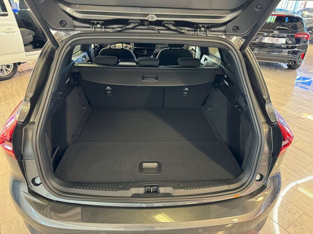 Ford Focus Clipper ST-line Ecoboost 125mhev