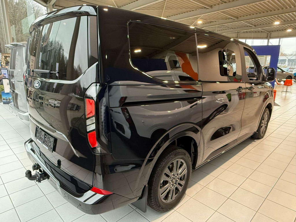 Ford Tourneo Custom TDCi 320S L1H1 Titanium AUT