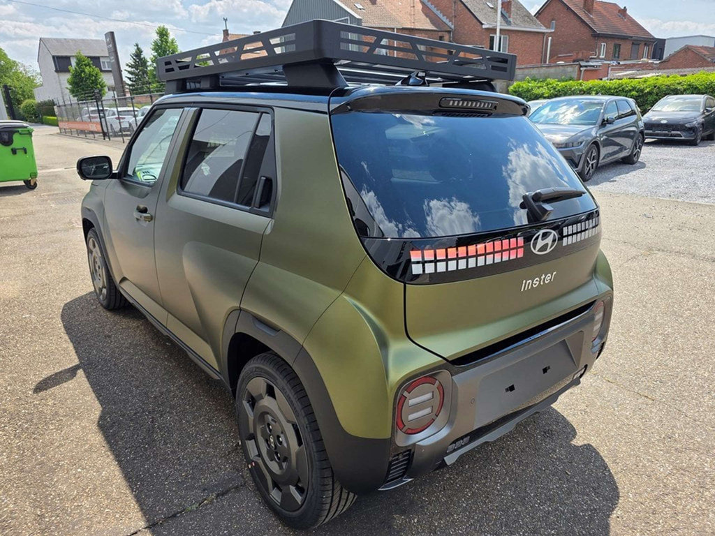 Hyundai Inster NIEUW – 49kWh – CROSS – ROOFRACK