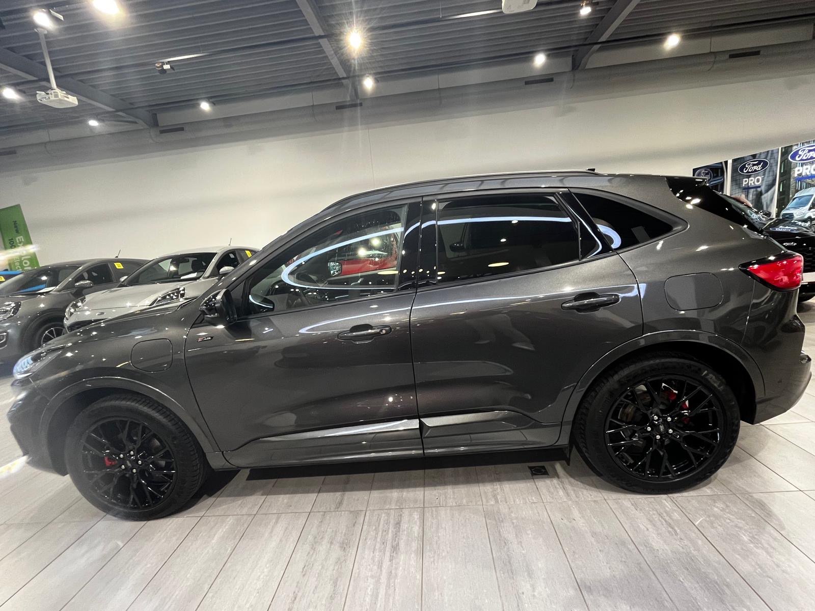 Ford Kuga PHEV ST-Line X