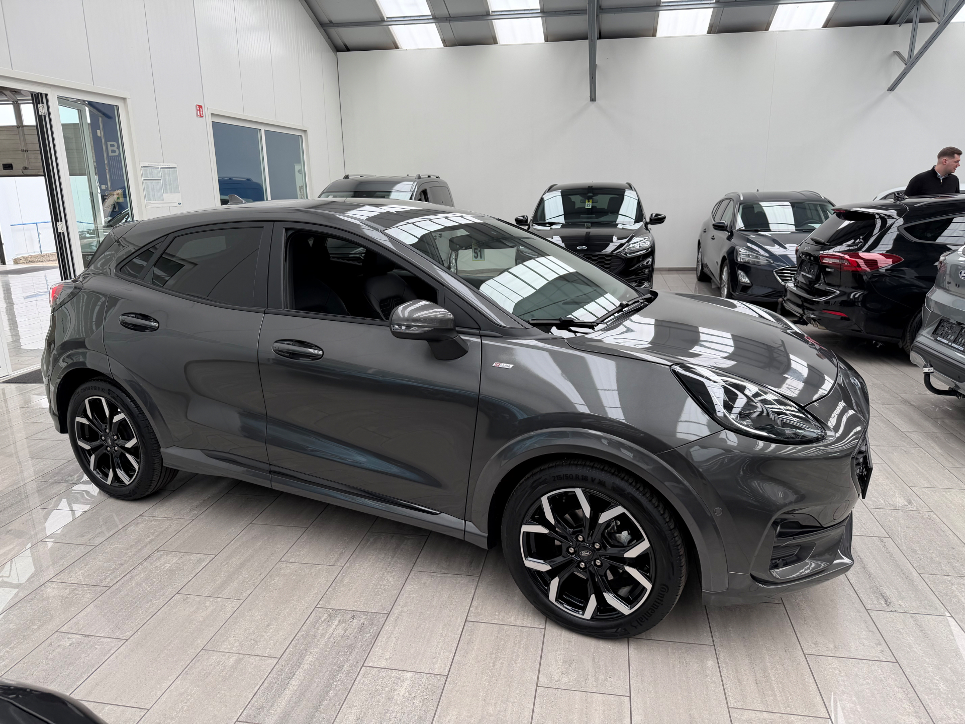 Ford Puma EcoBoost mHEV ST-Line