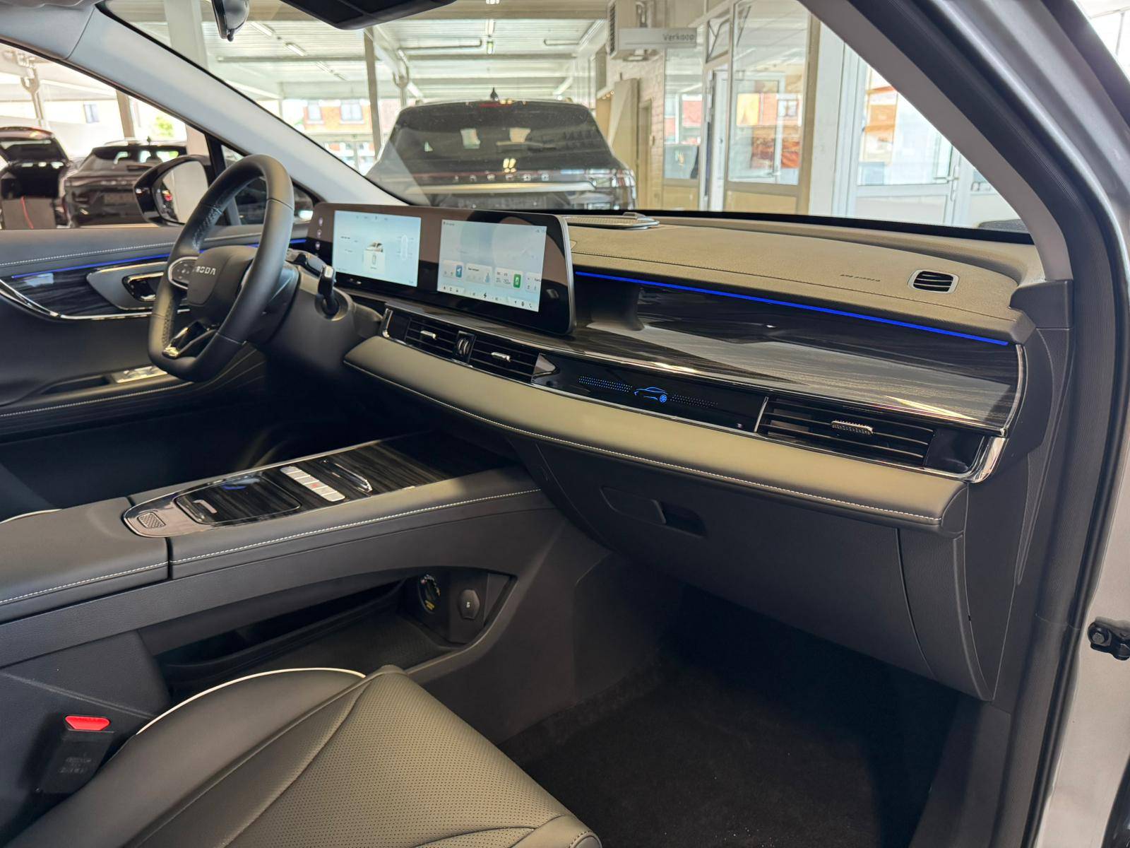 OMODA 5 EV Premium