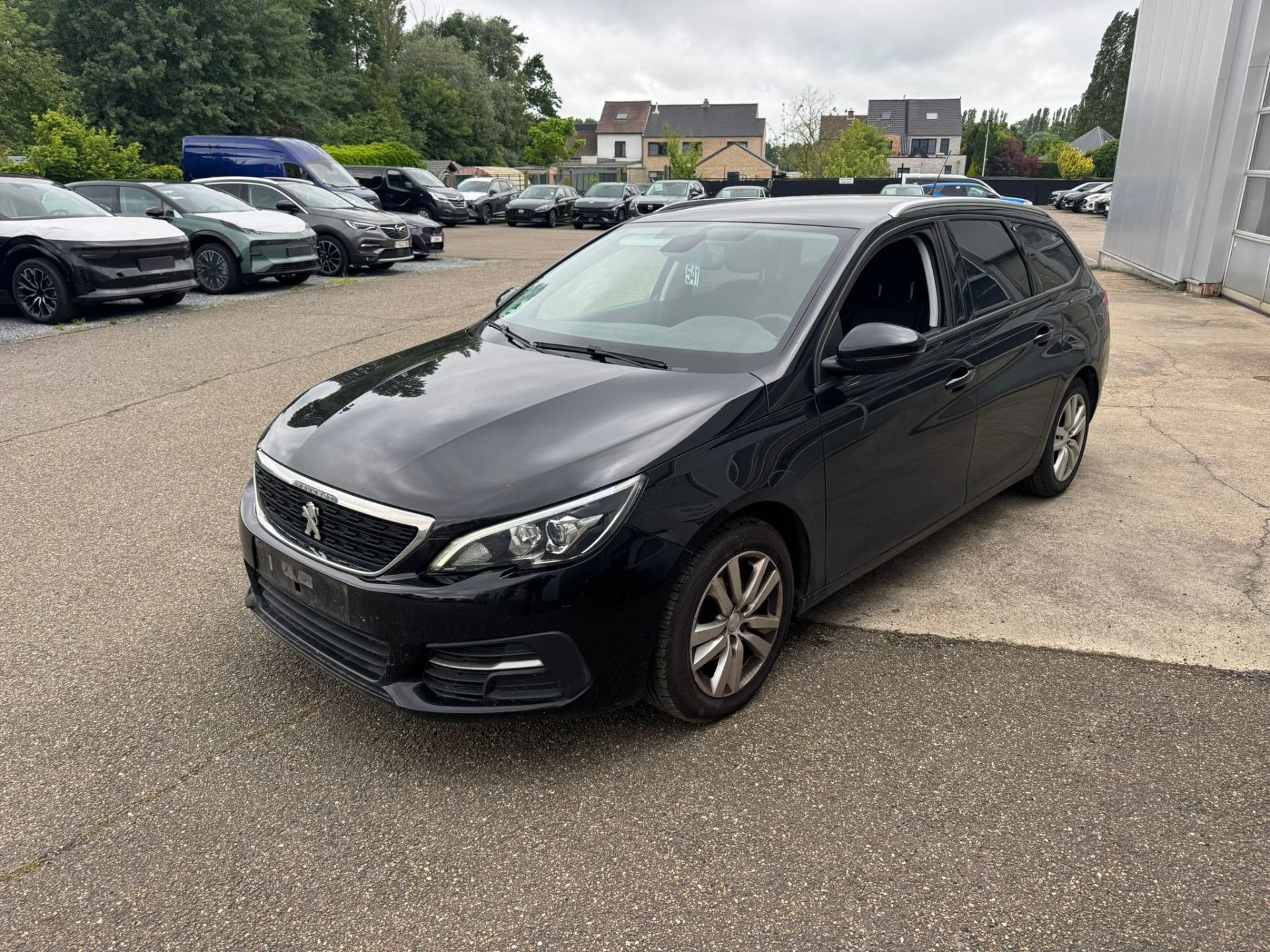 Peugeot 308 !! ONLY FOR EXPORT OR DEALER !!