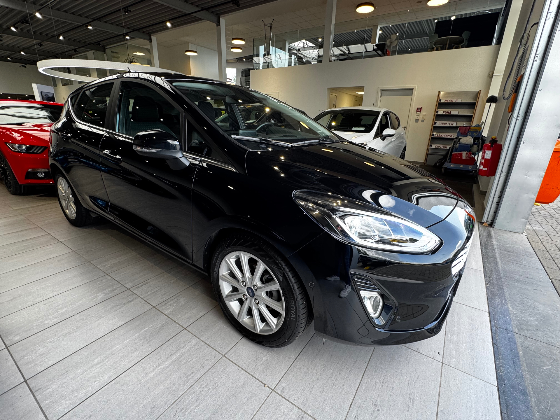 Ford Fiesta Titanium 5d 1.0 100PK  Ecoboost AUTOMAAT