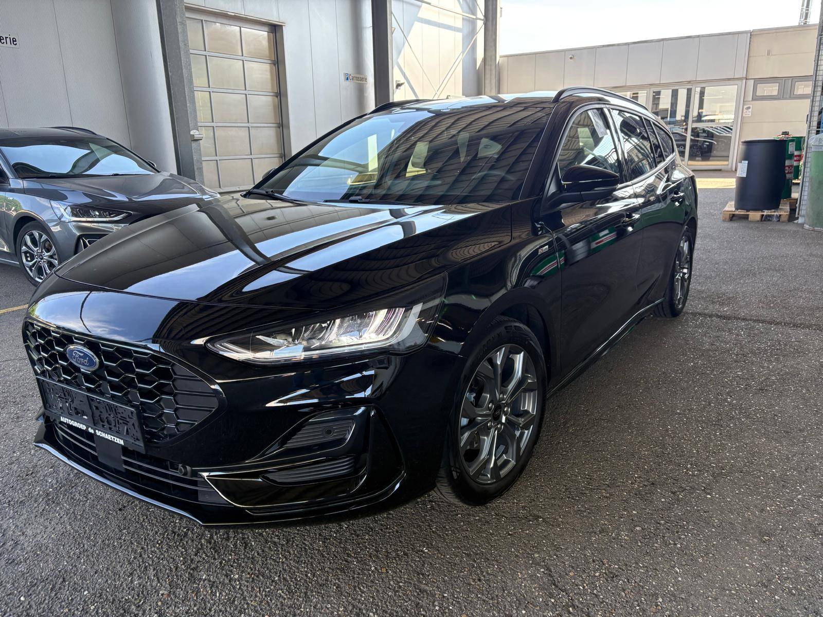 Ford Focus Focus Clipper ST-line X 155 pk automaat